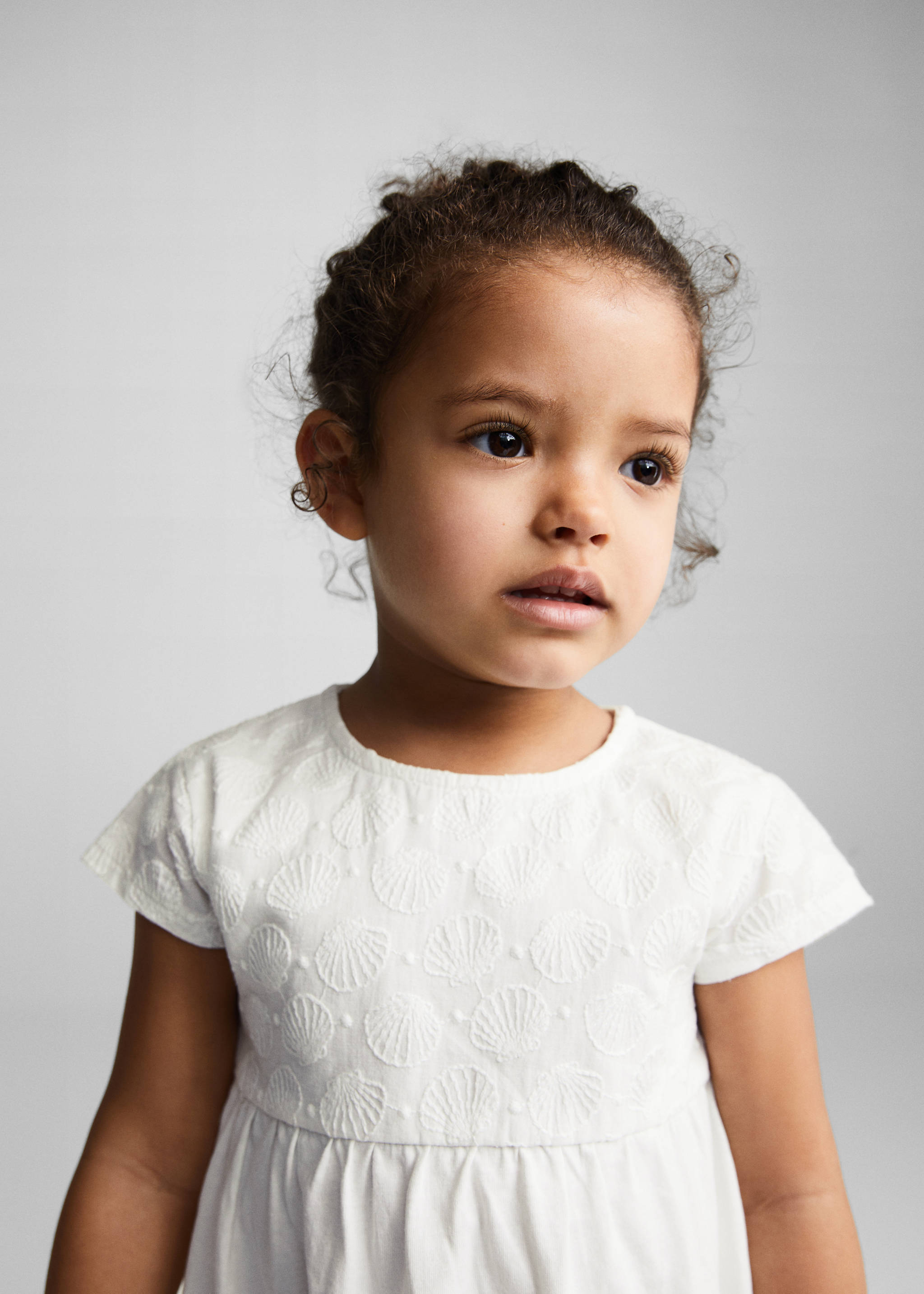 Robe imprimée brodée - Détail de l'article 1