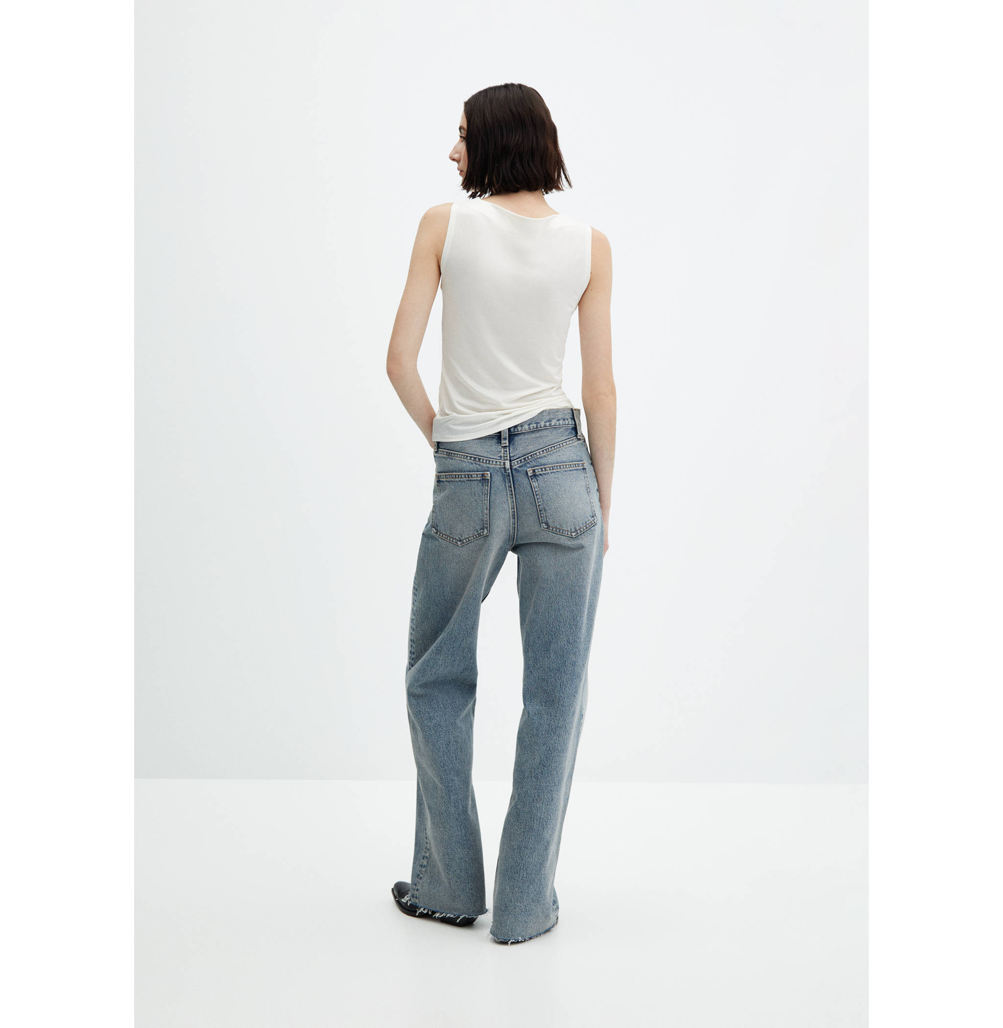 Stretch strap top - Reverse of the article