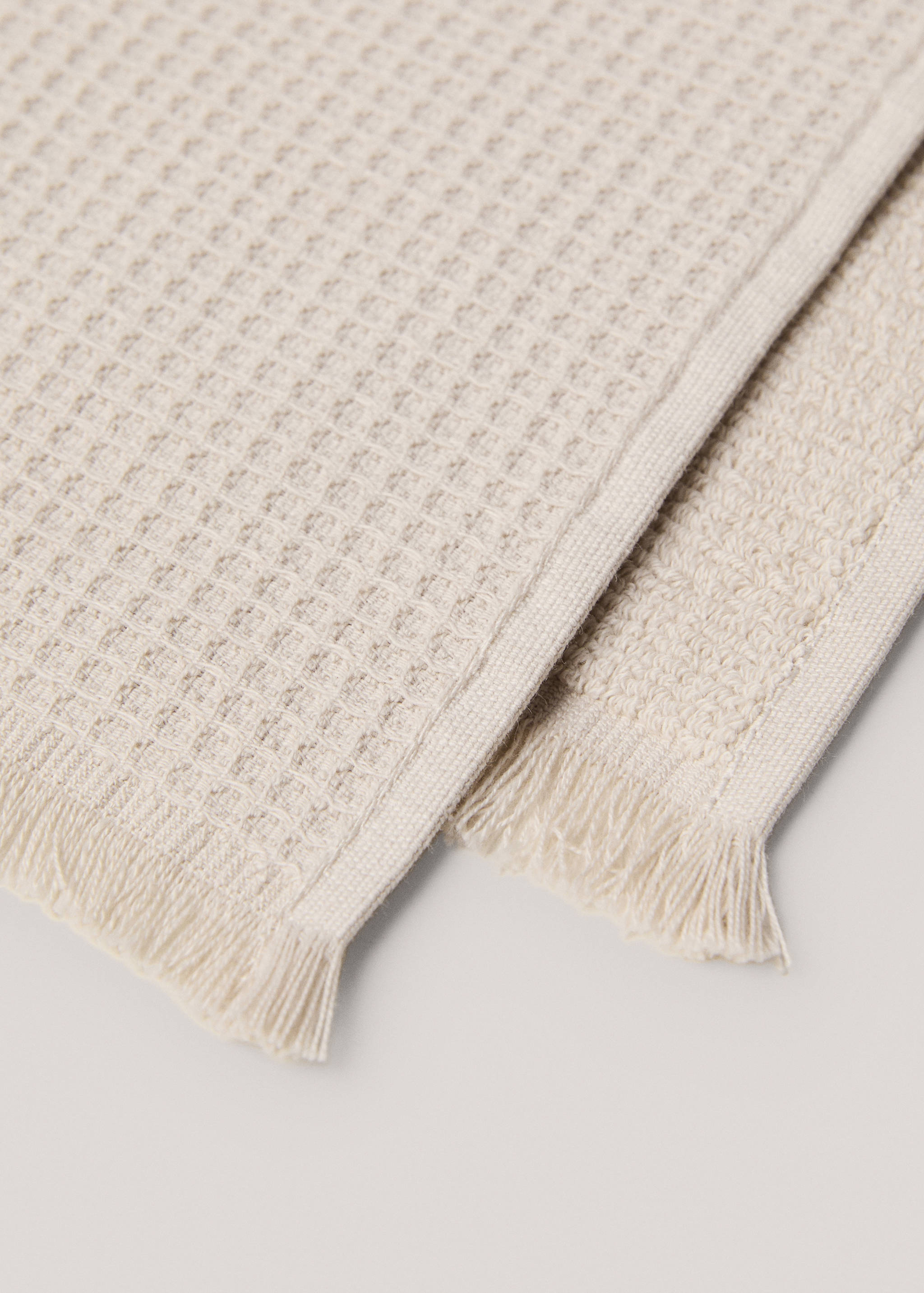 Fringe waffle cotton face towel 30x50cm - Details of the article 1
