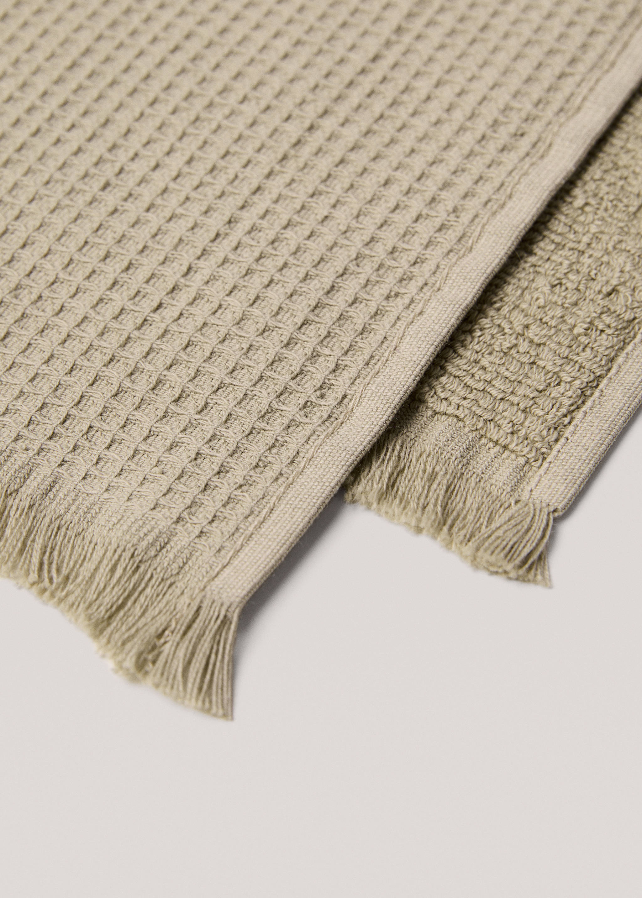 Fringe waffle cotton face towel 30x50cm - Details of the article 1