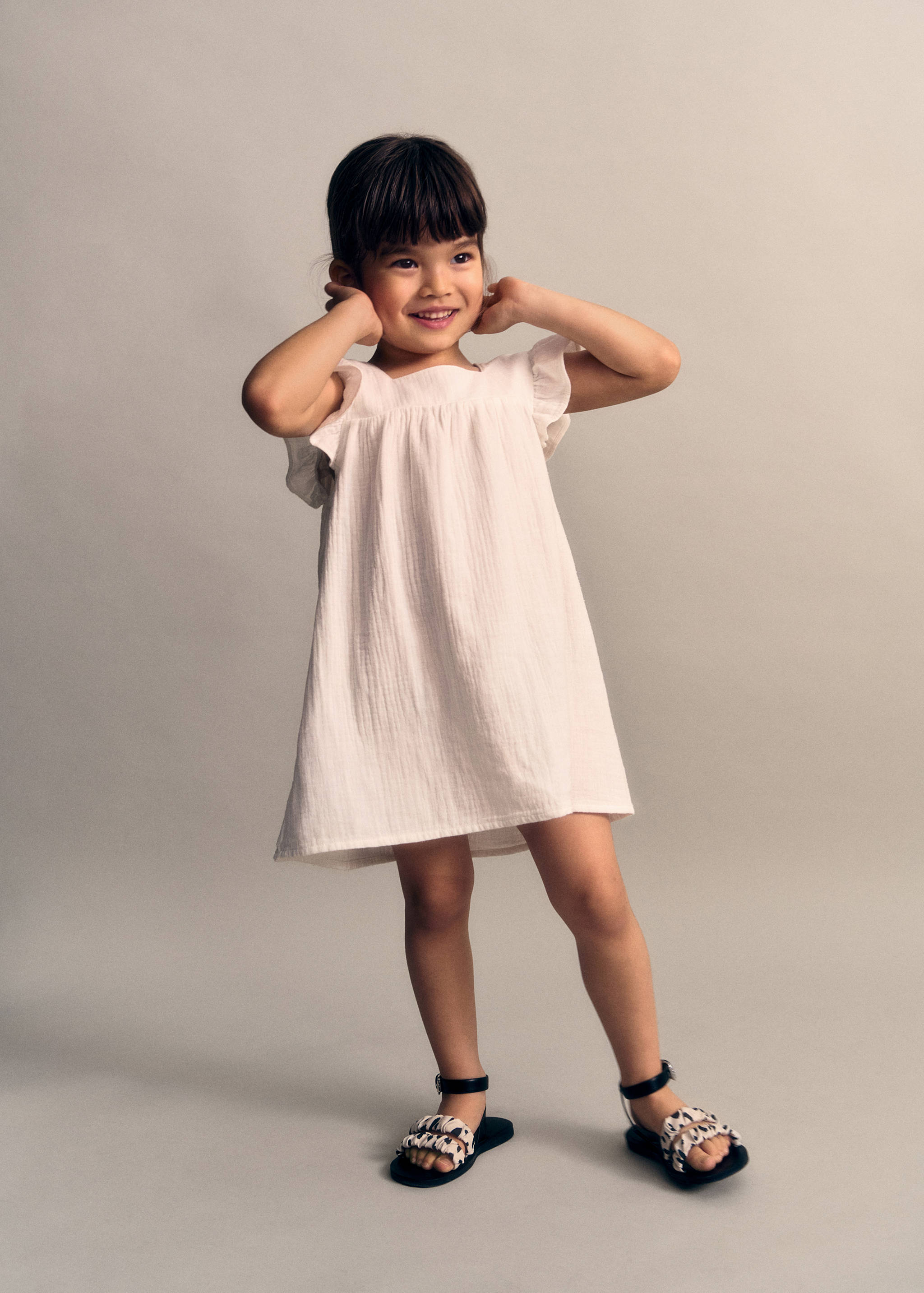 Buckle strap sandals - Details of the article 5