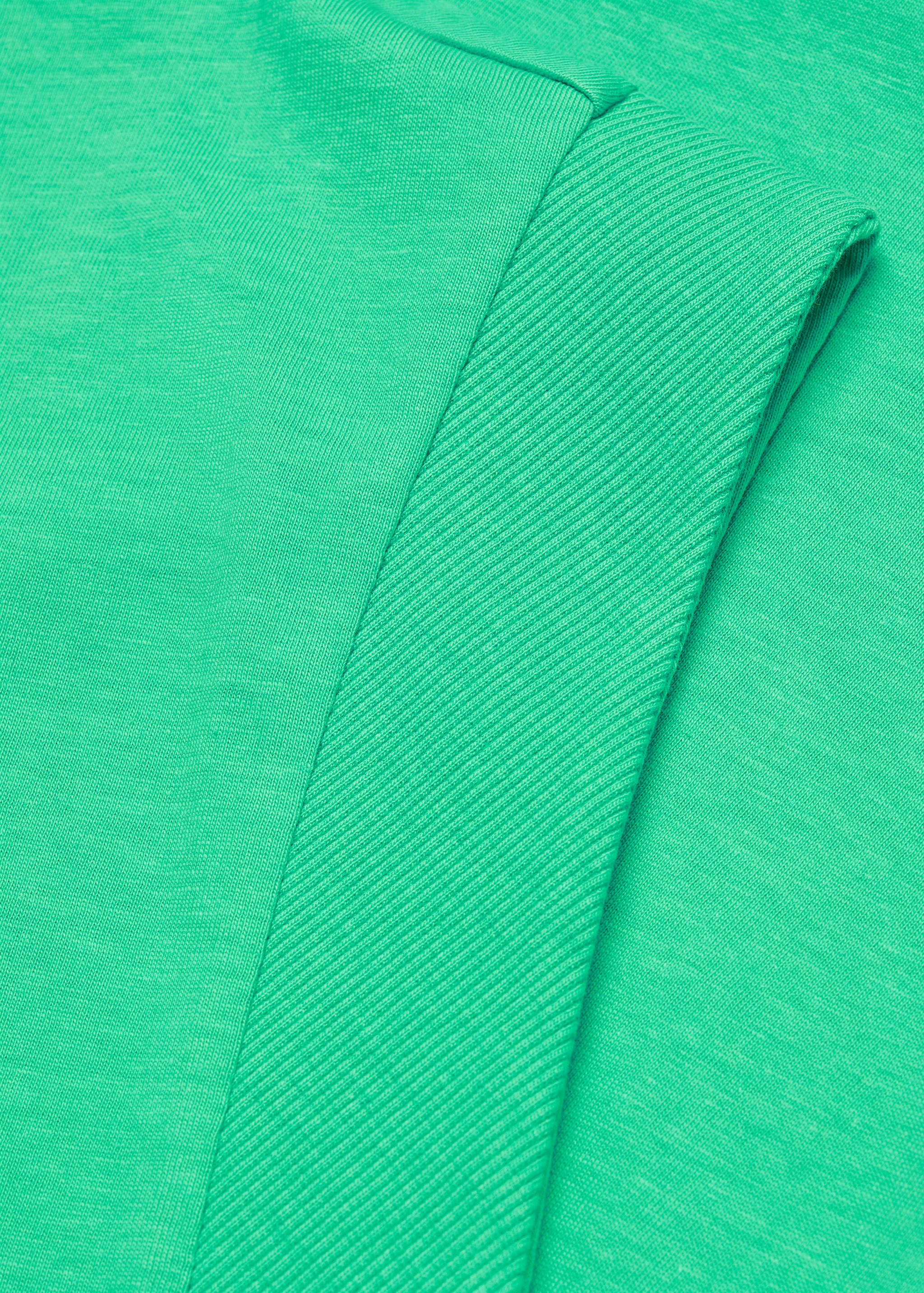 Rounded neck cotton t-shirt - Details of the article 8