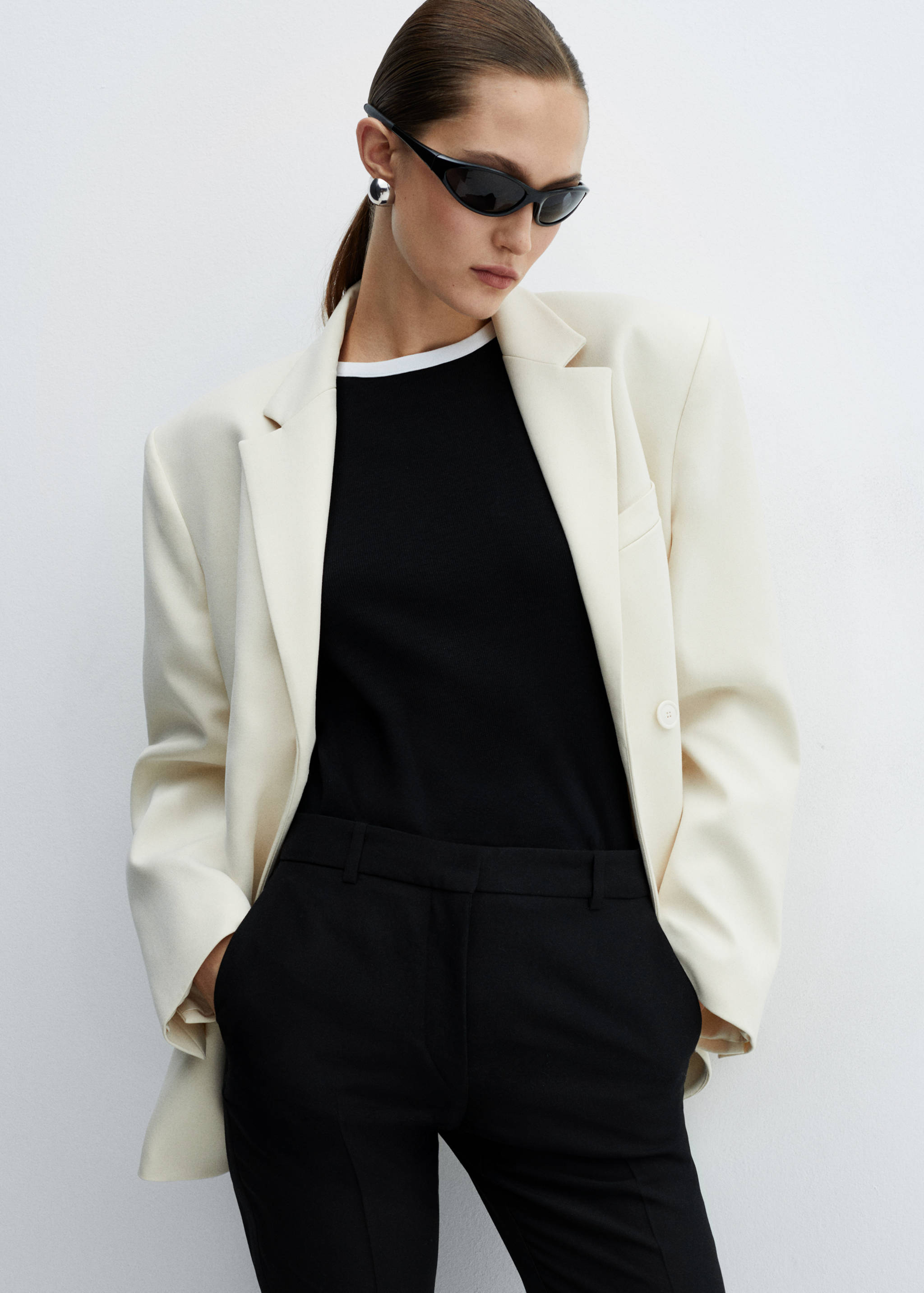 Contrast trim T-shirt - Details of the article 2