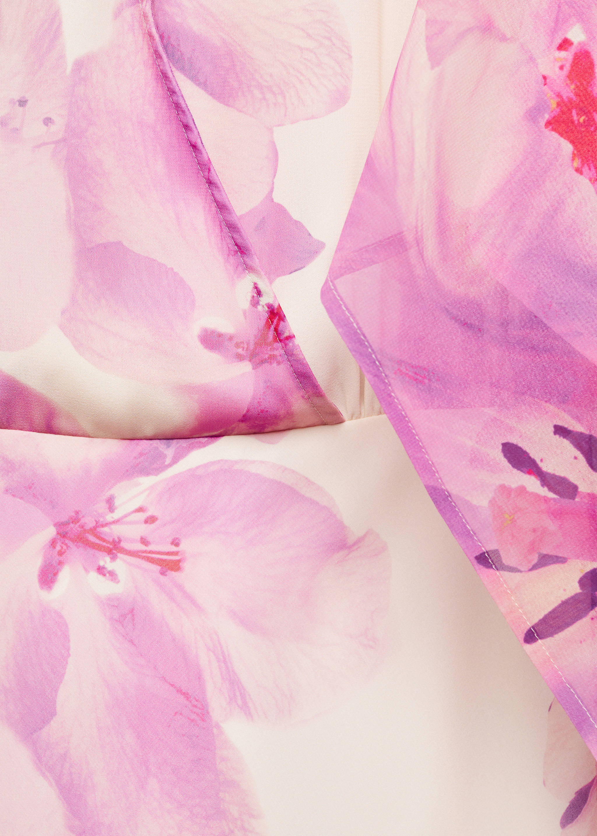 Floral wrap neckline dress - Details of the article 8