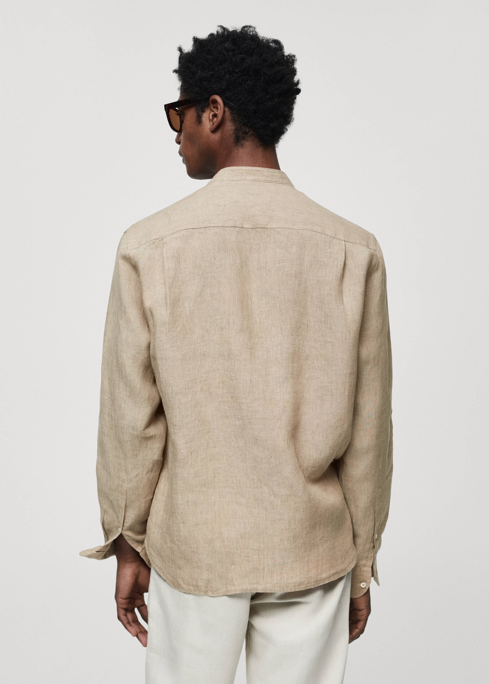 100% linen Mao collar shirt - Reverse of the article