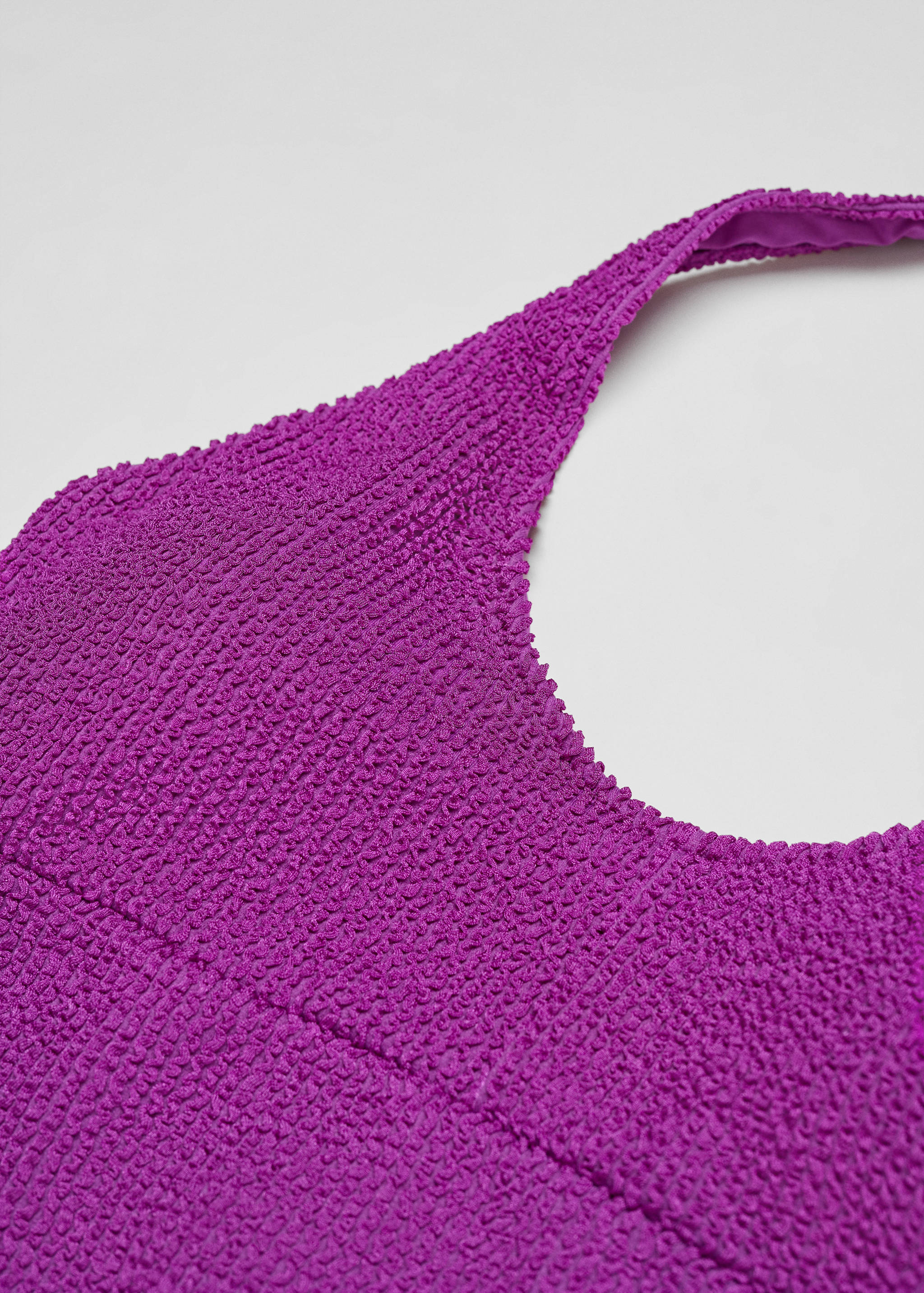 Halter neck swimsuit - Details of the article 8