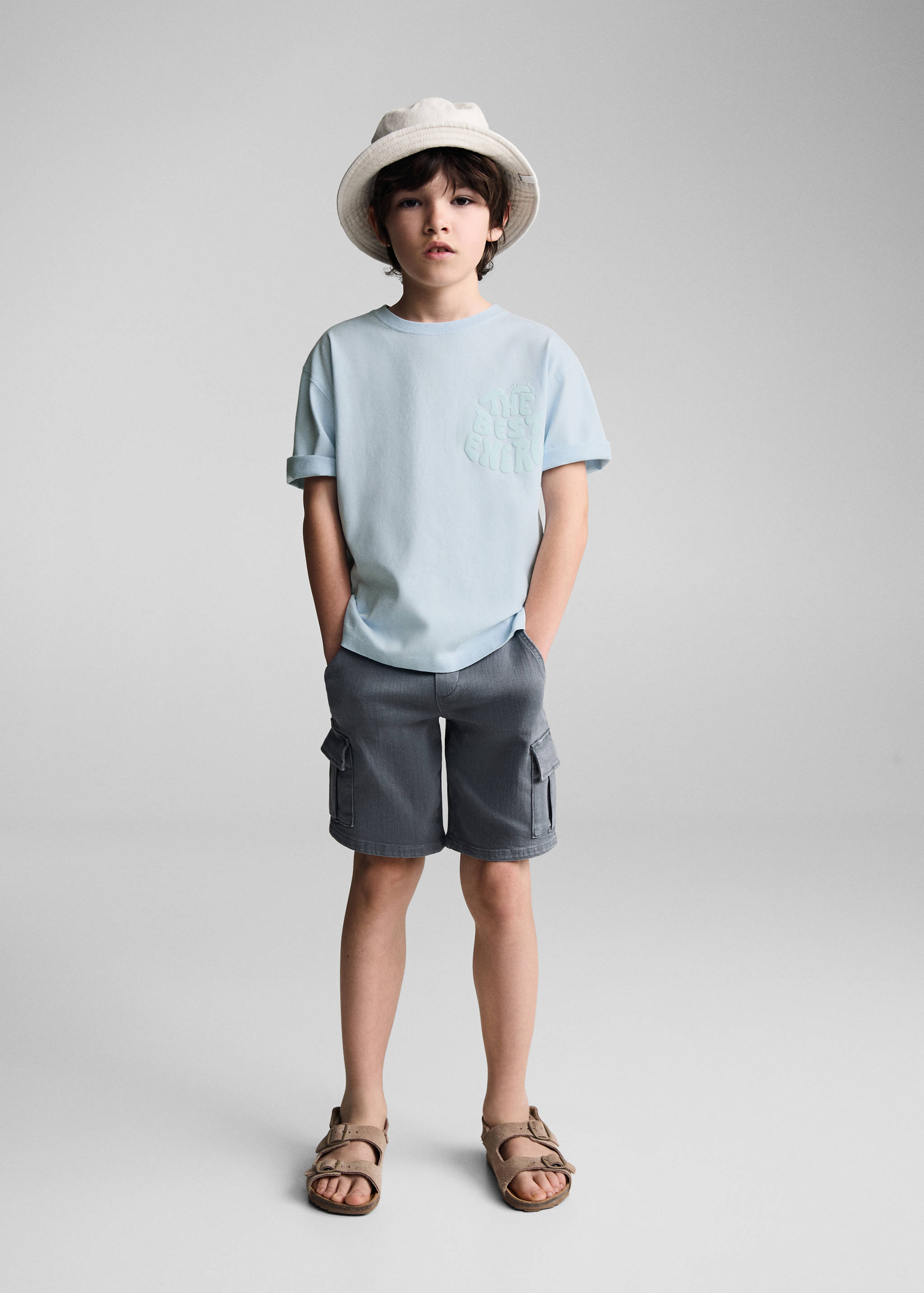 Embossed message t-shirt - General plane