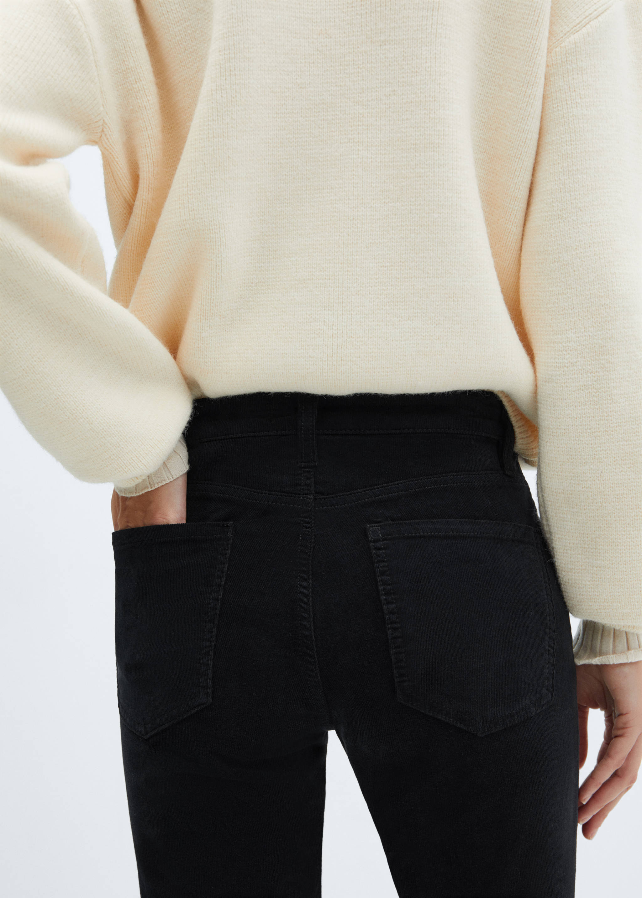 Flared cropped corduroy trousers - Details of the article 6