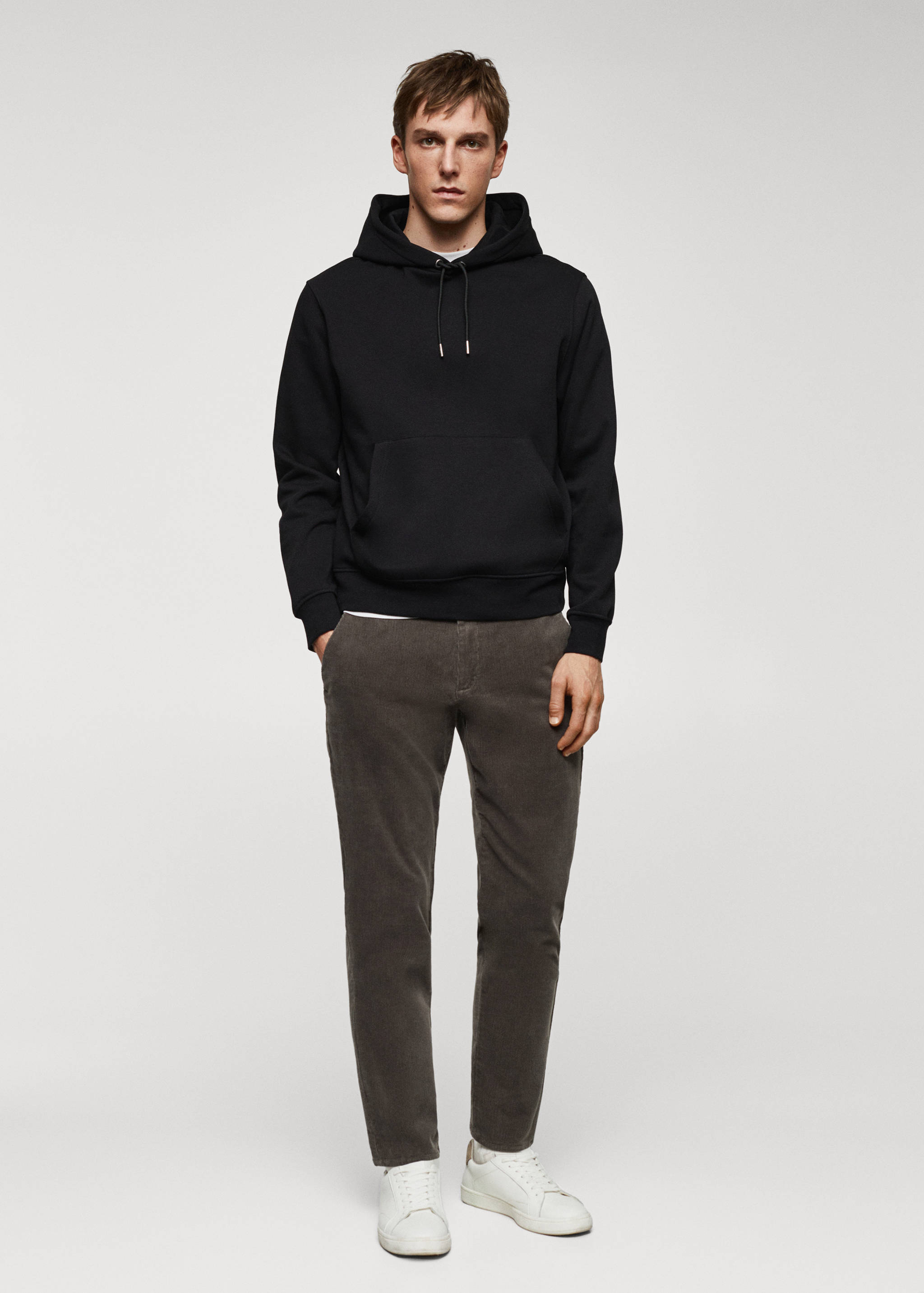 Толстовка-кенгуру из хлопка с капюшоном - Общий план