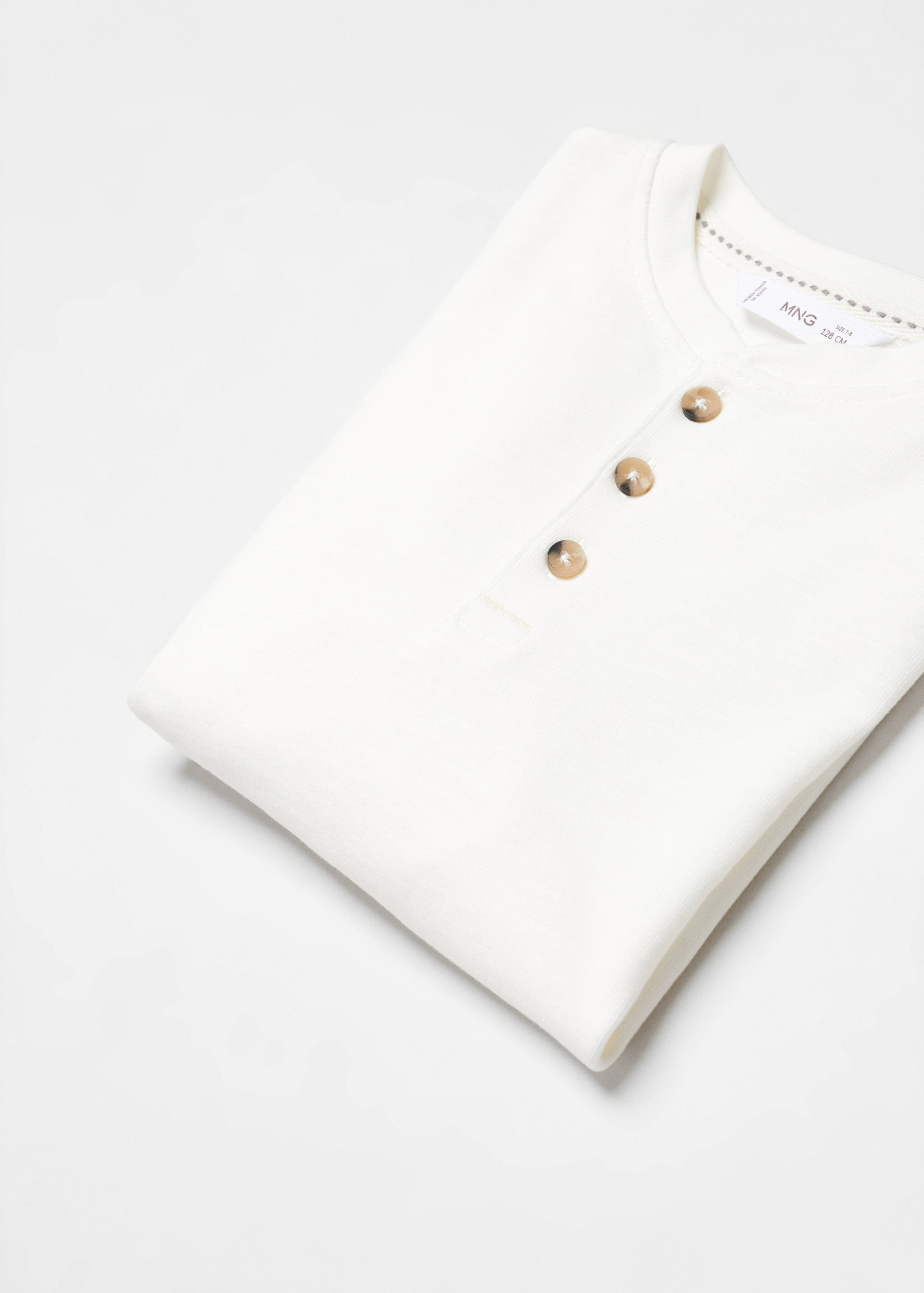 Buttoned long sleeve t-shirt - Details of the article 8