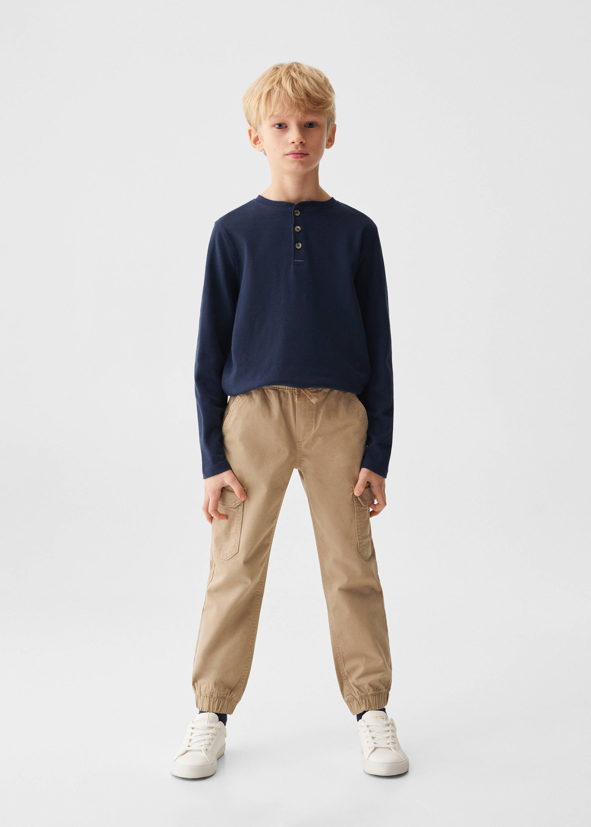 Buttoned long sleeve t-shirt - General plane