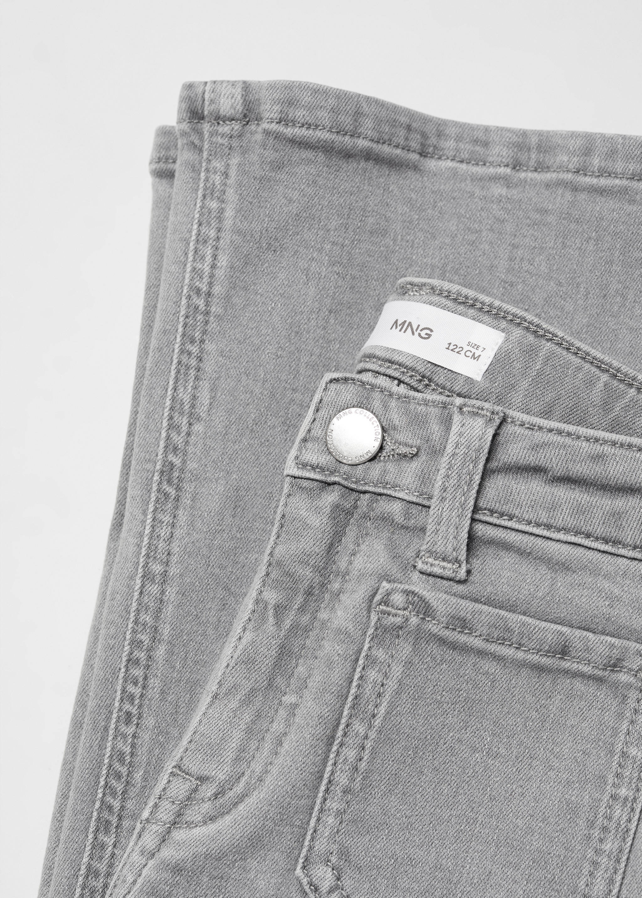 Flared jeans with pocket - Details of the article 8