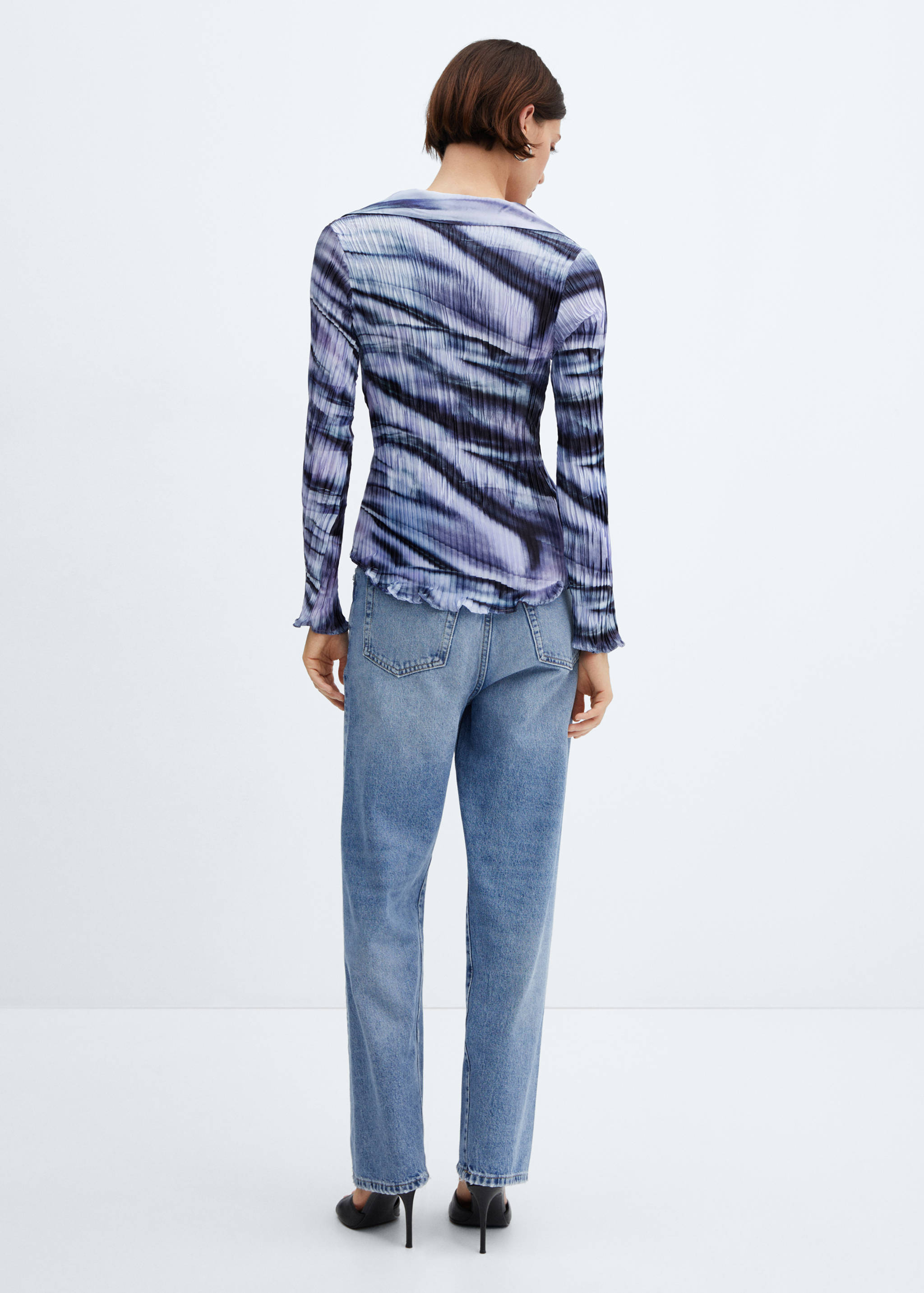 Tie-dye pleated shirt - Reverse of the article