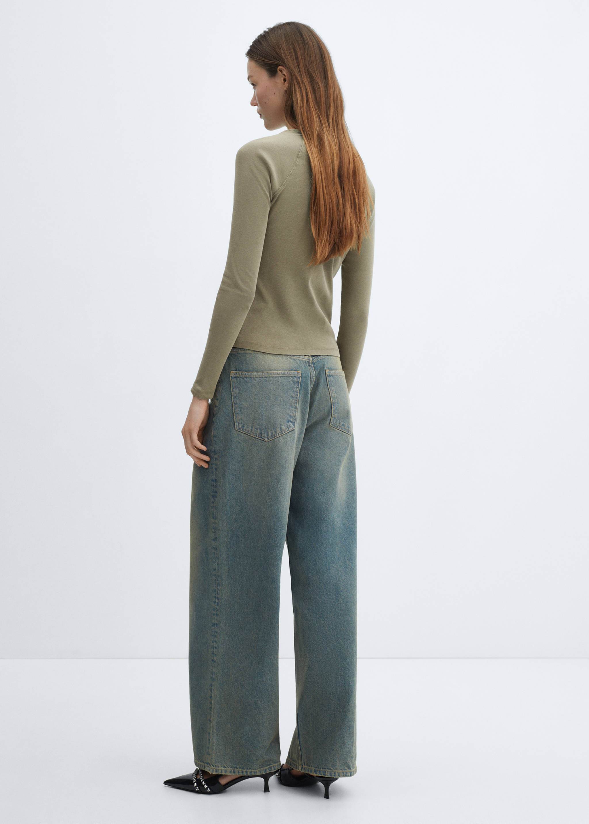 Camiseta lavada cuello redondo - Reverso del artículo