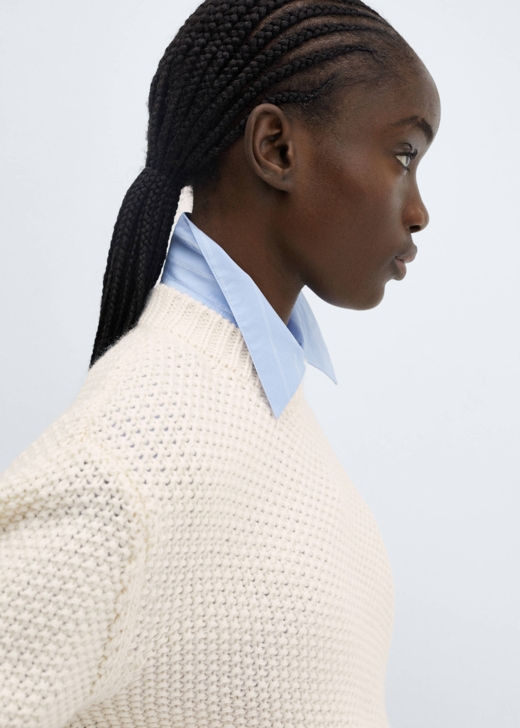 Round-neck knitted sweater - Details of the article 3