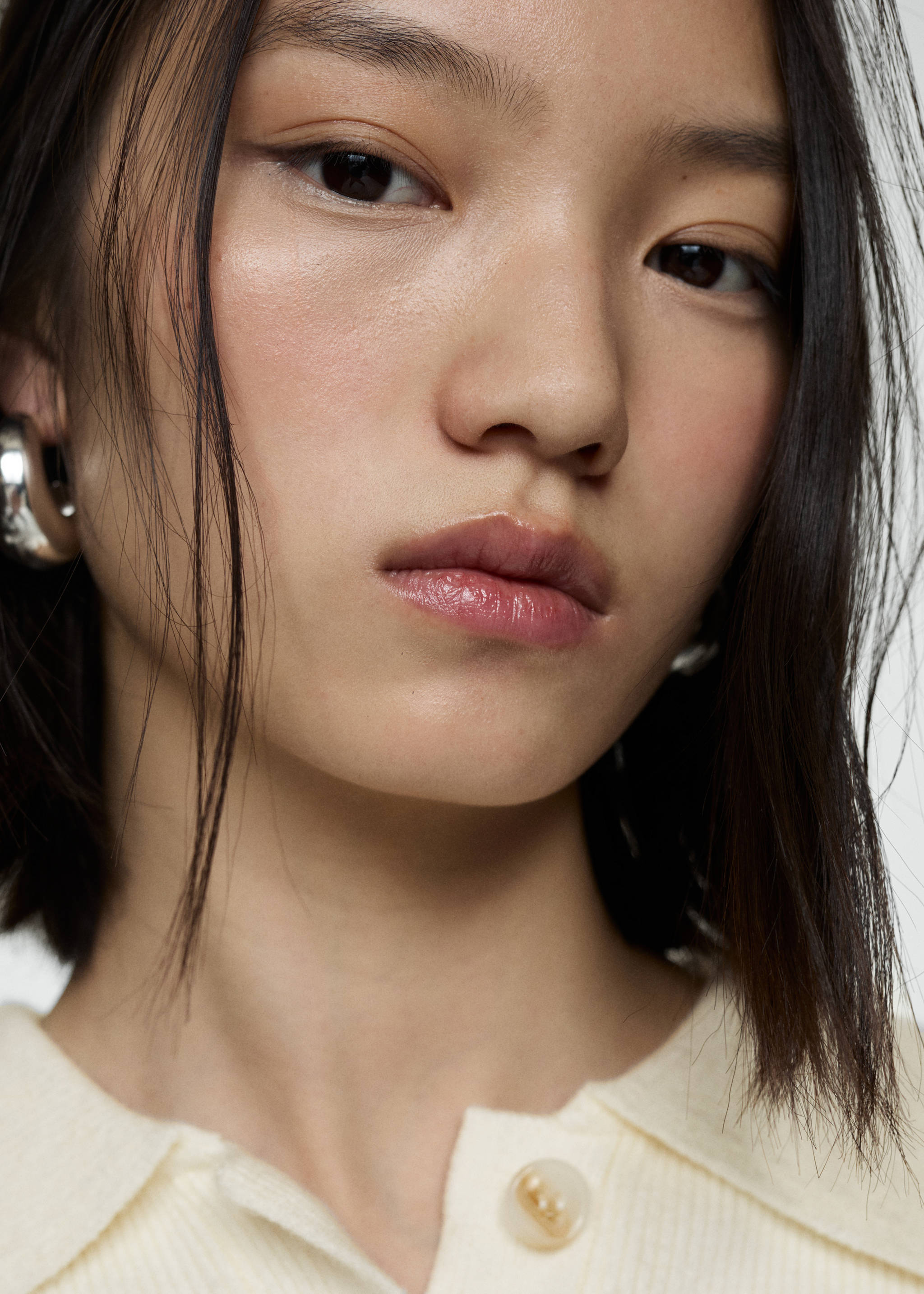 Вязаный джемпер с пуговицами - Деталь изделия 1