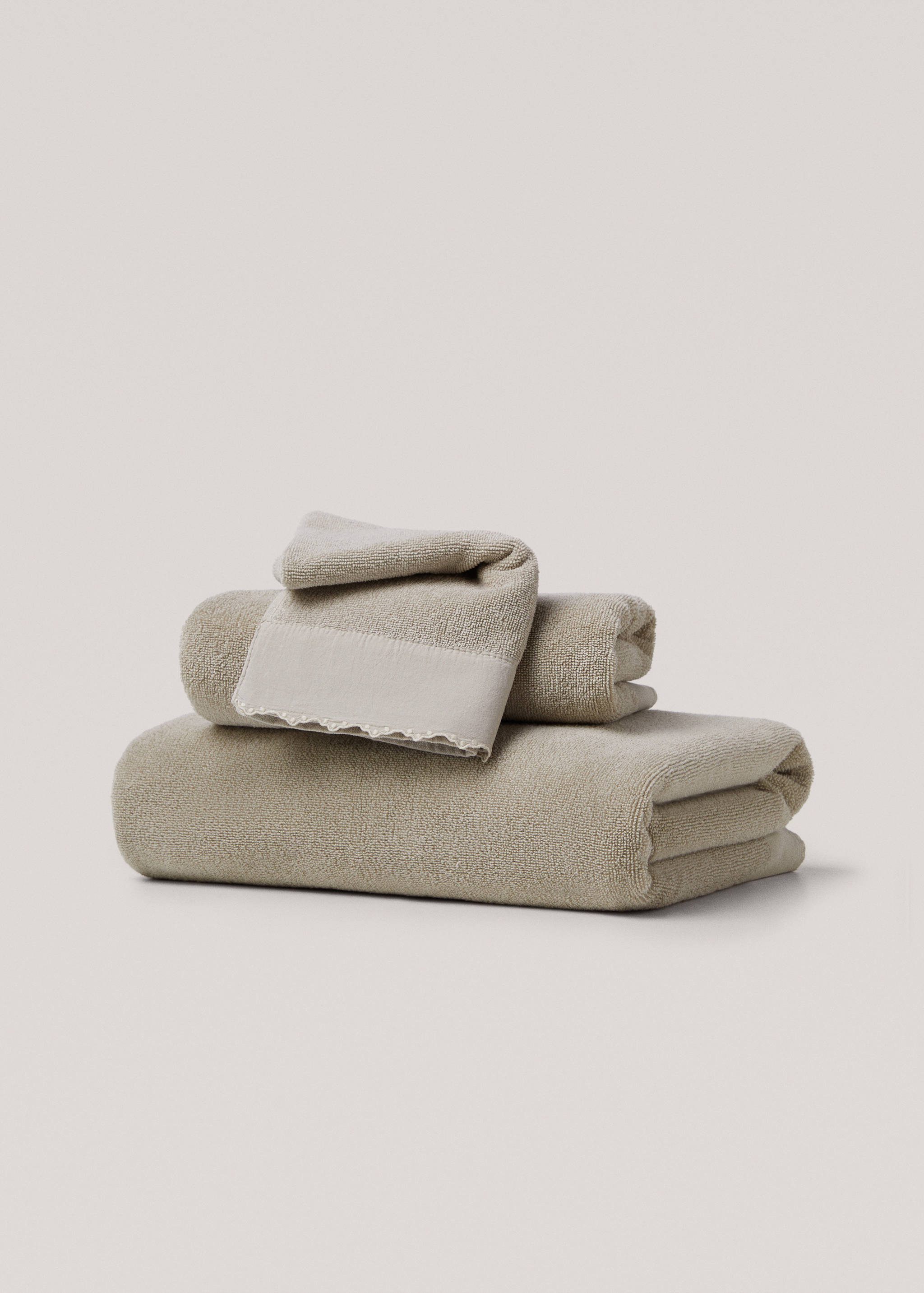 Toalla tocador 100% algodón puntilla - Artículo sin modelo