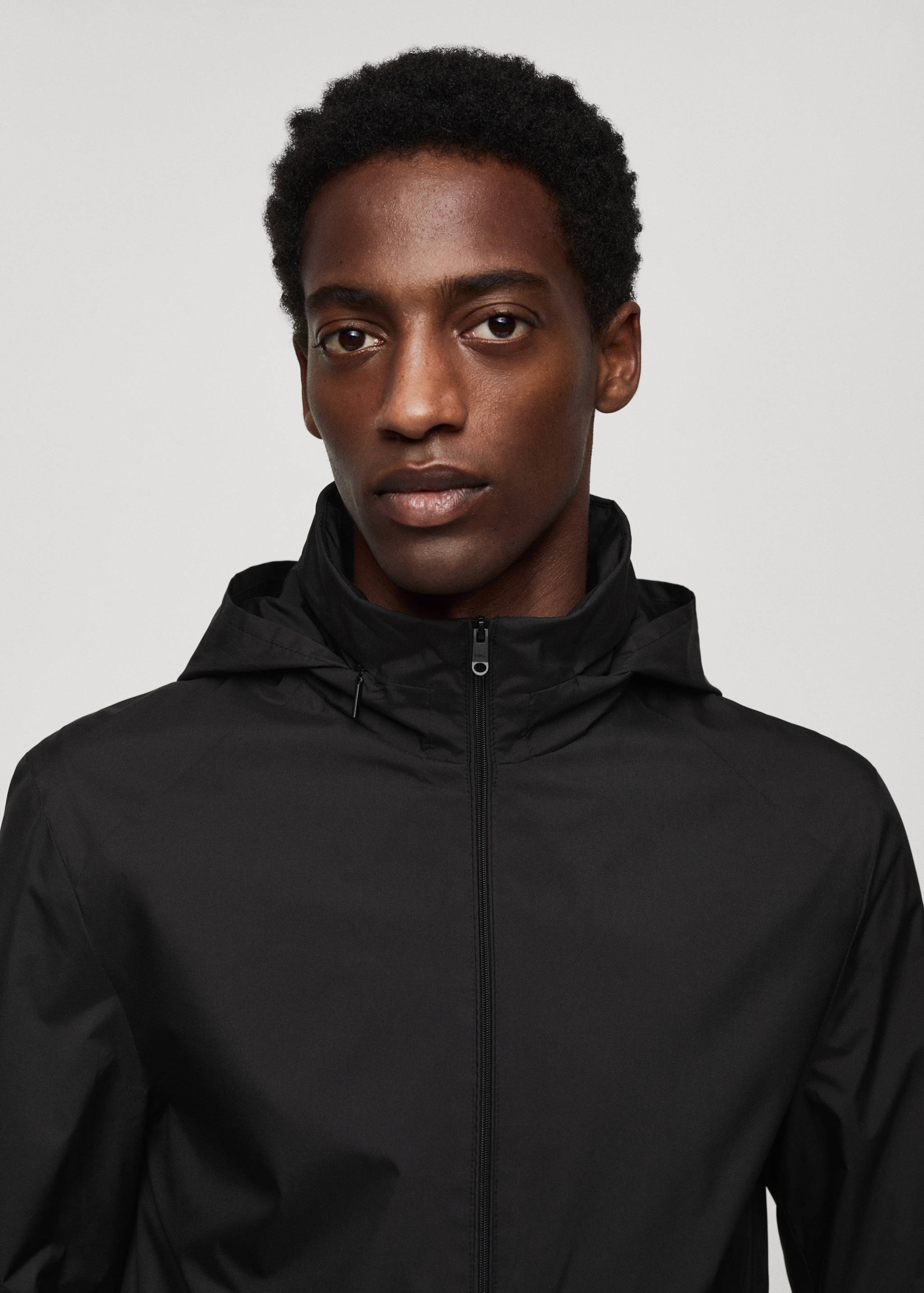 Water-repellent jacket with zip - Details of the article 1