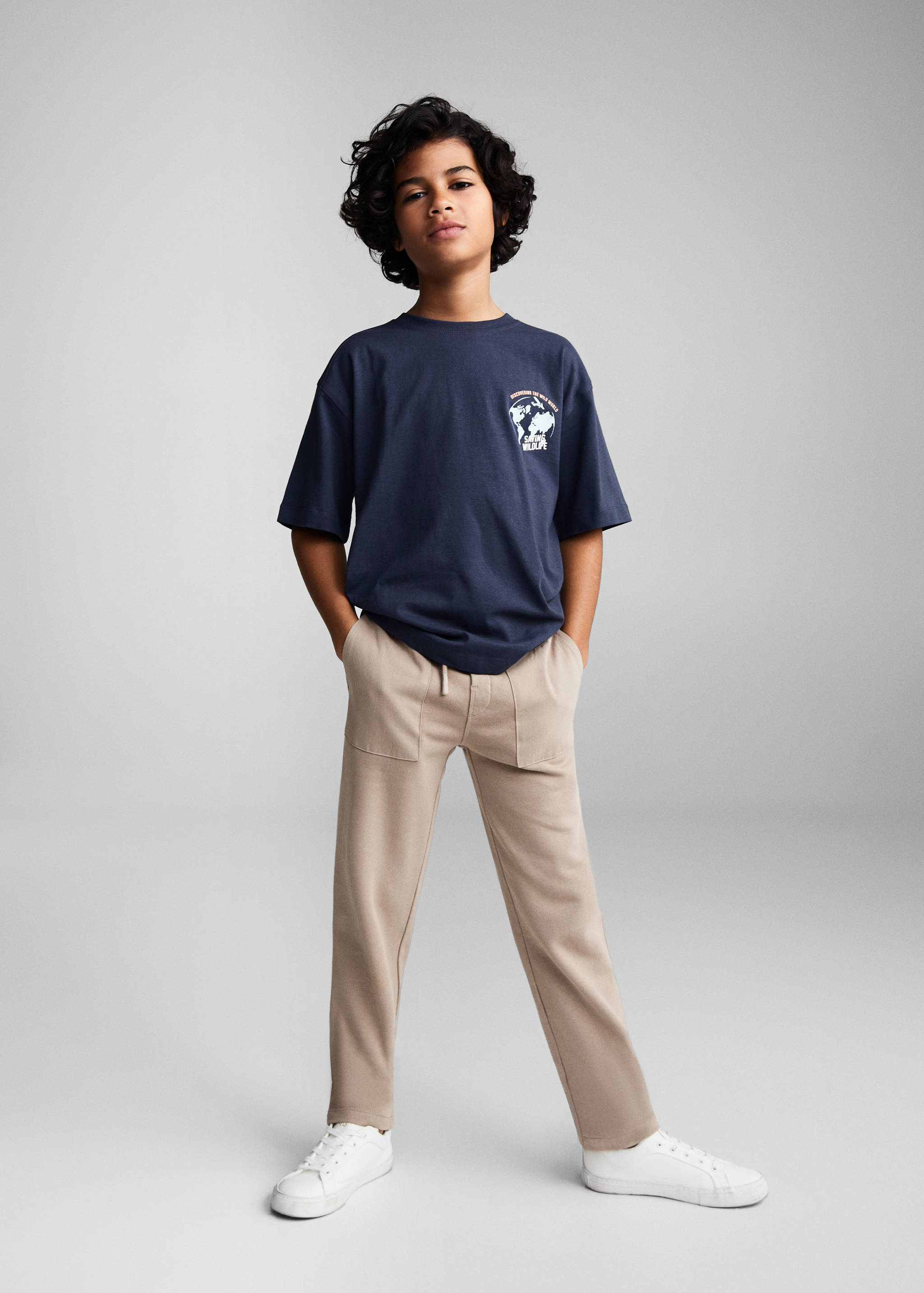 Calças cintura elástica - Plano geral