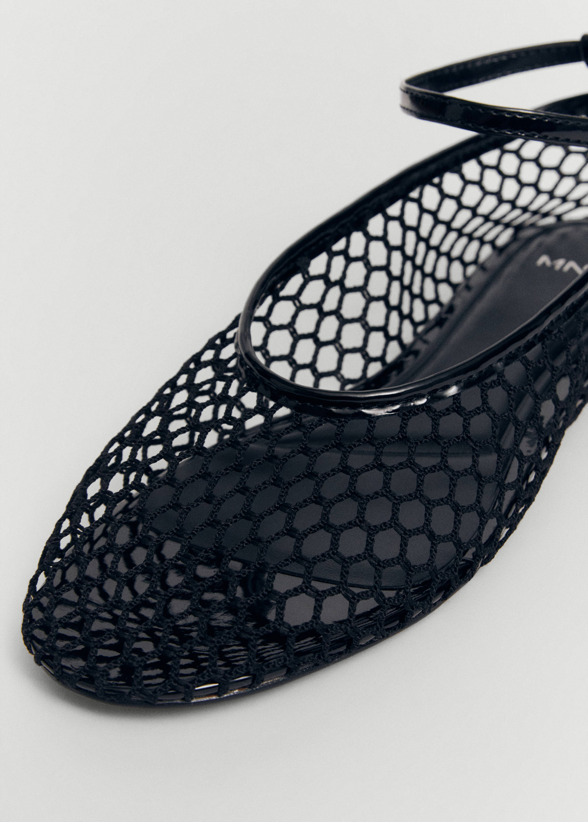 Leather ballet flats with metallic heel - Details of the article 2