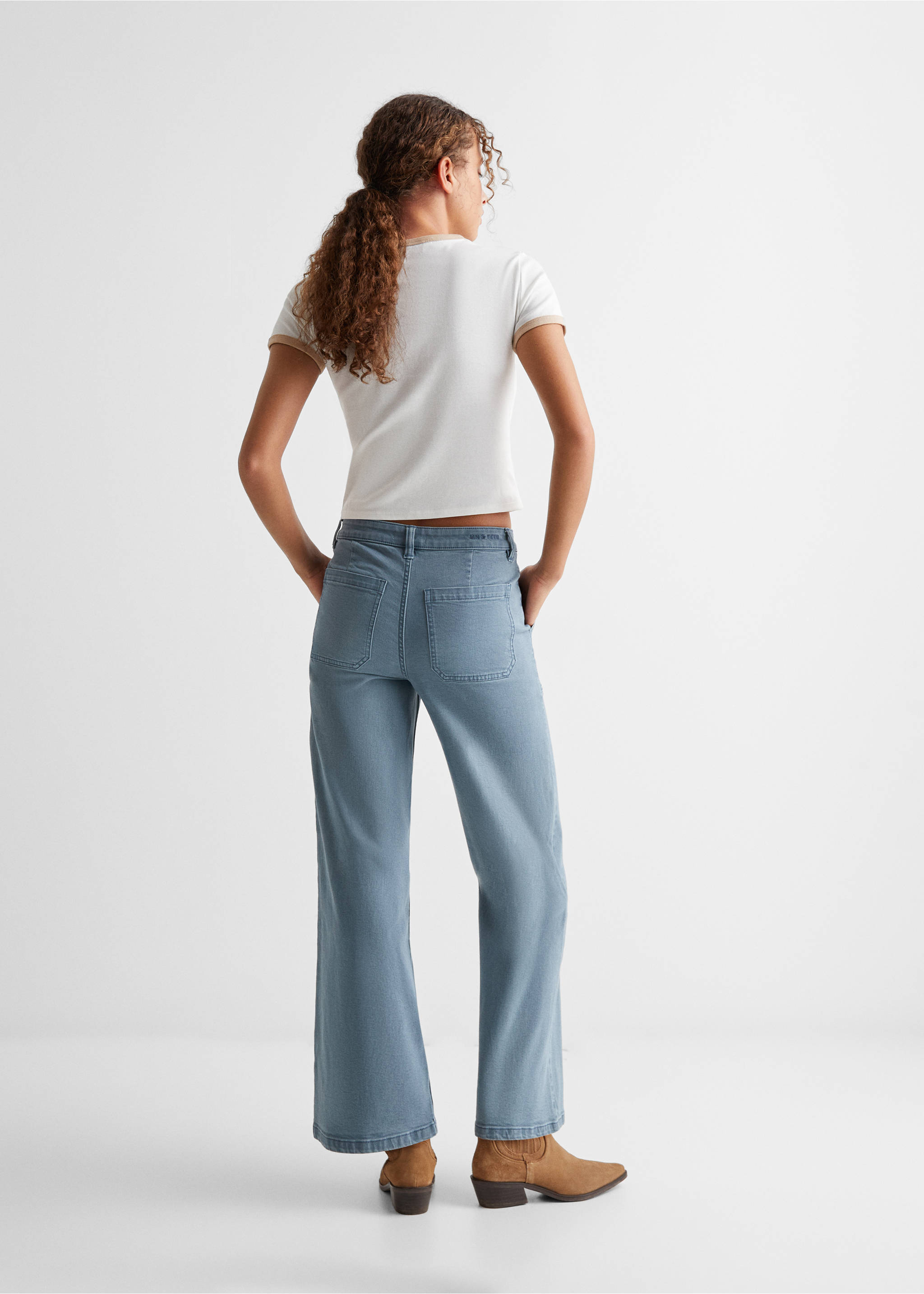 Culotte trousers with pockets - Reverse of the article, Blue. Ref: 67035143-00.