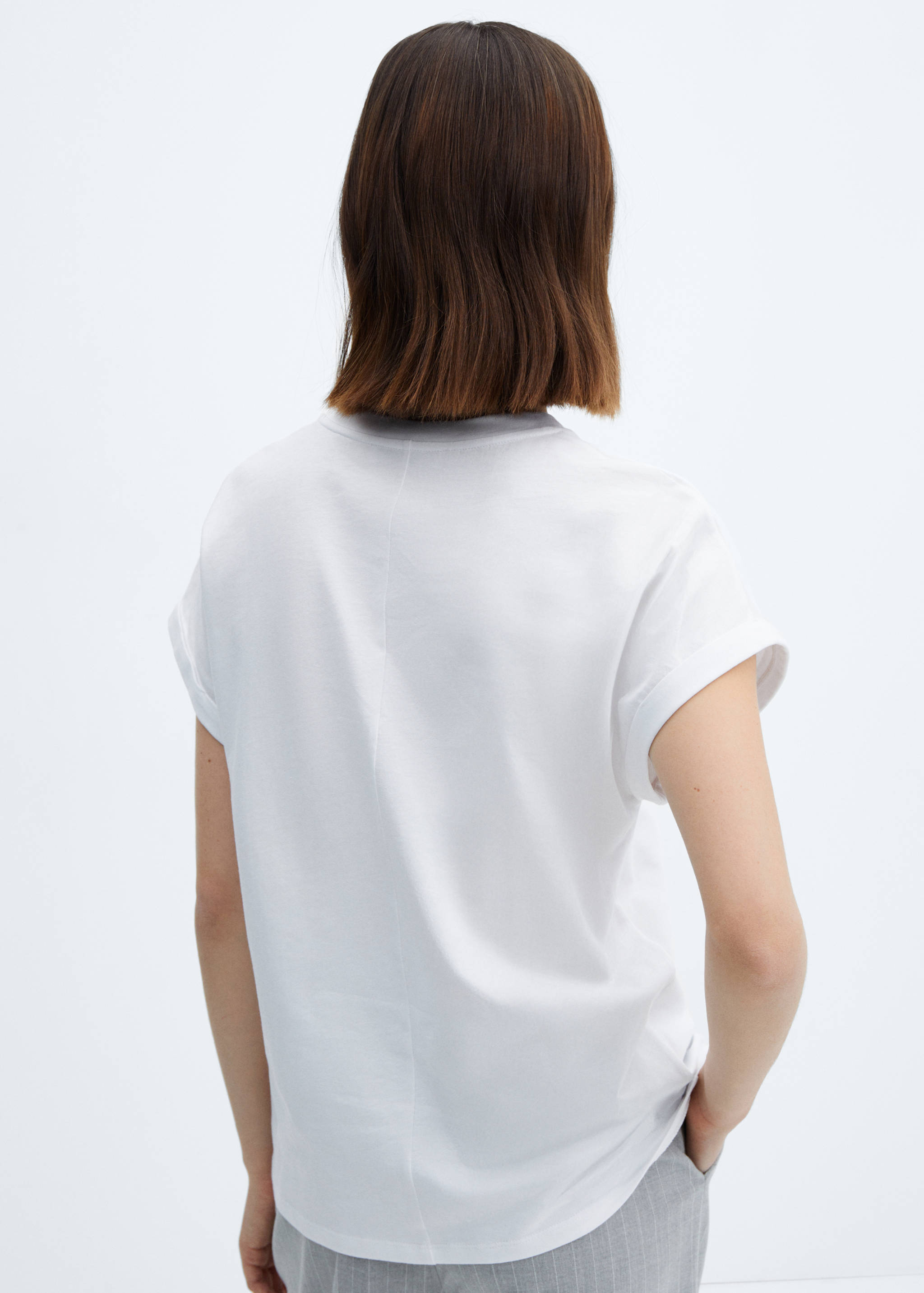 Rounded neck cotton t-shirt - Reverse of the article