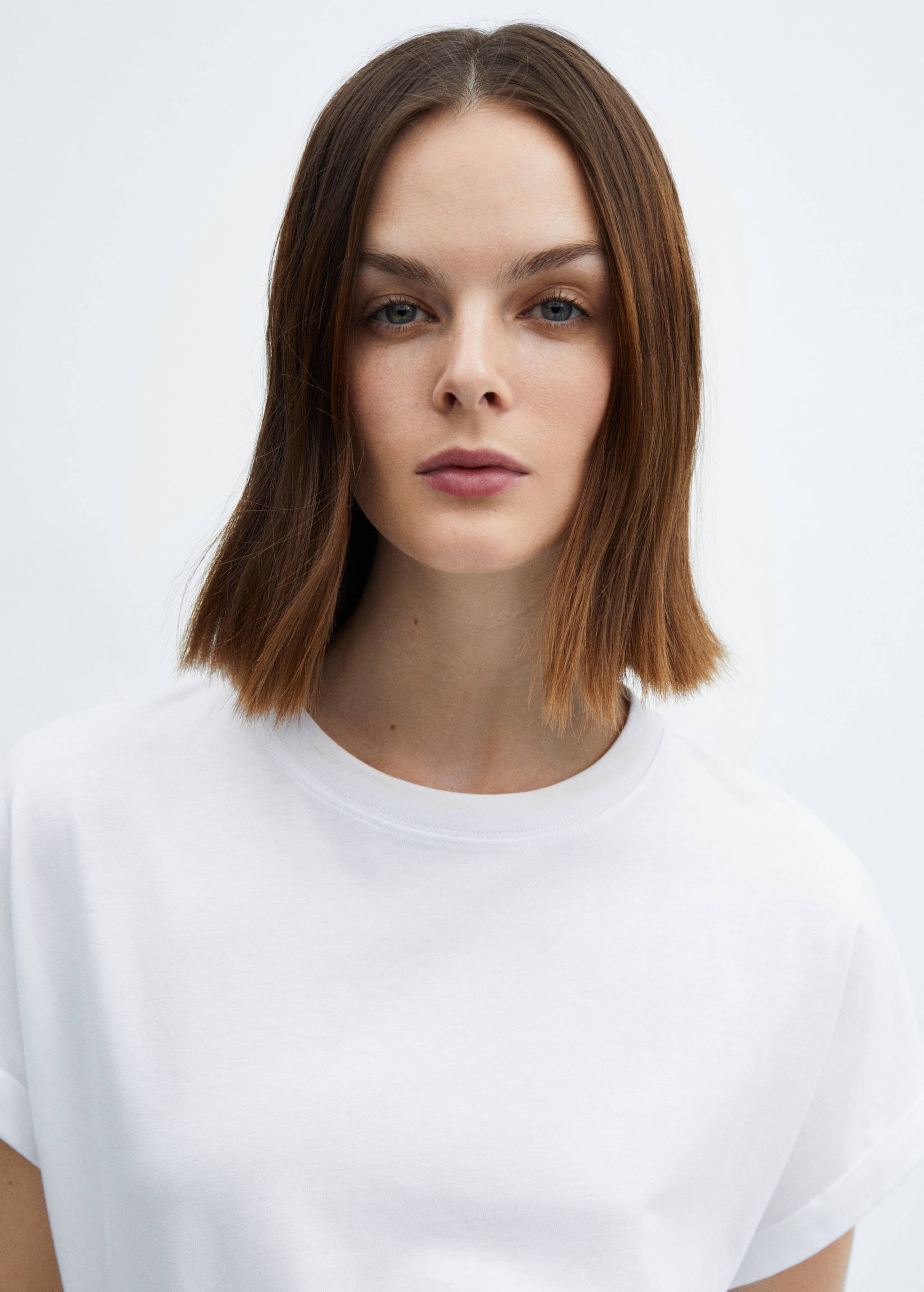 Rounded neck cotton t-shirt - Details of the article 1