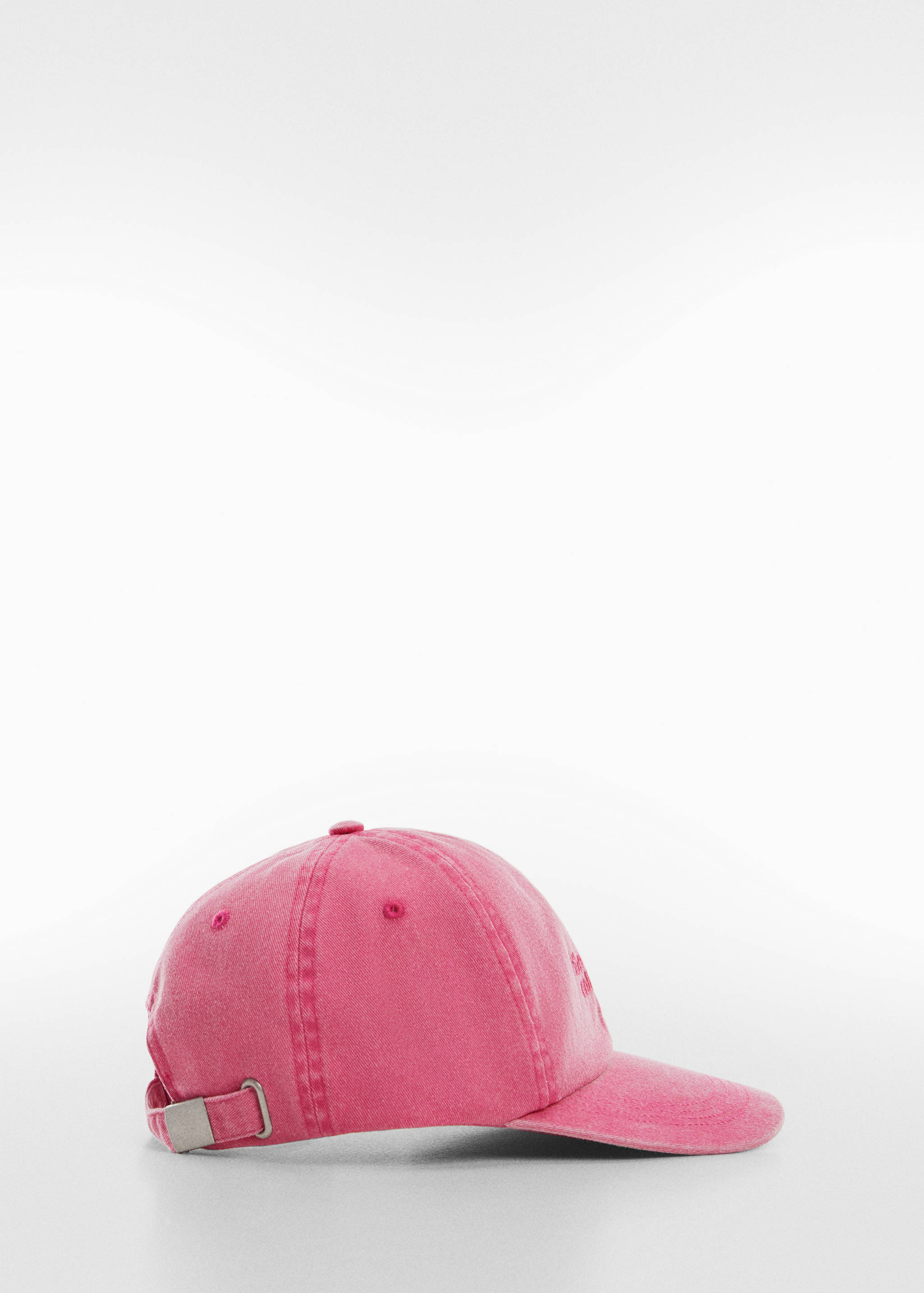 Embroidered message cap - Article without model