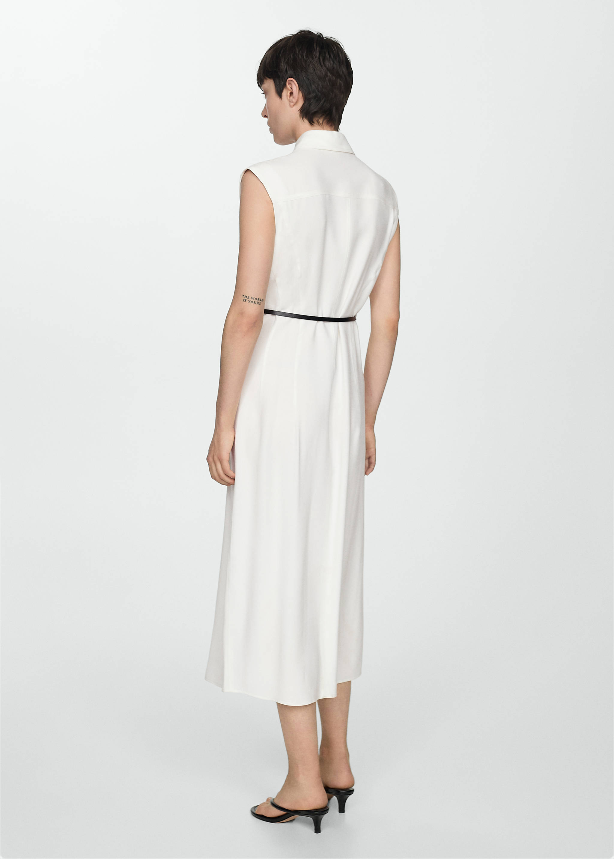 Belt shirt dress - Reverse of the article