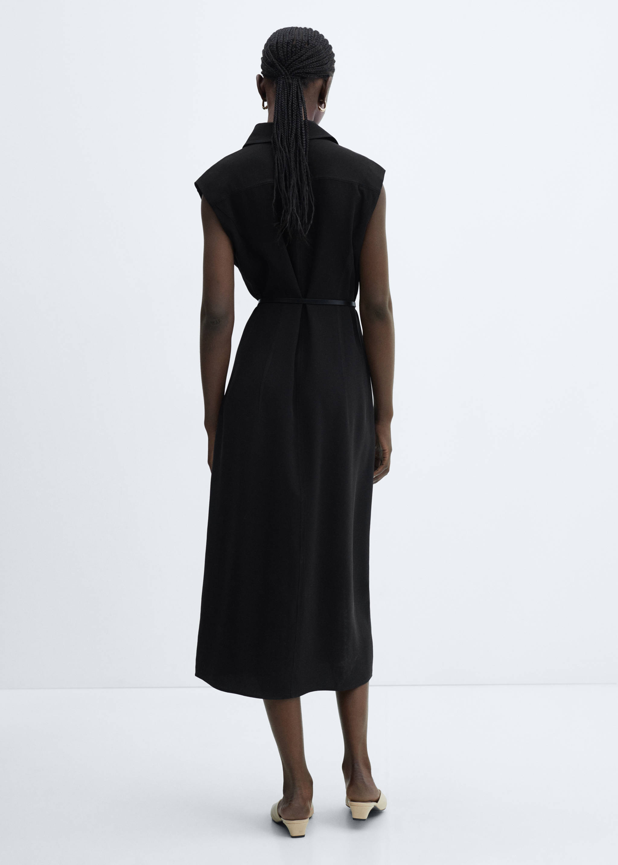 Belt shirt dress - Reverse of the article