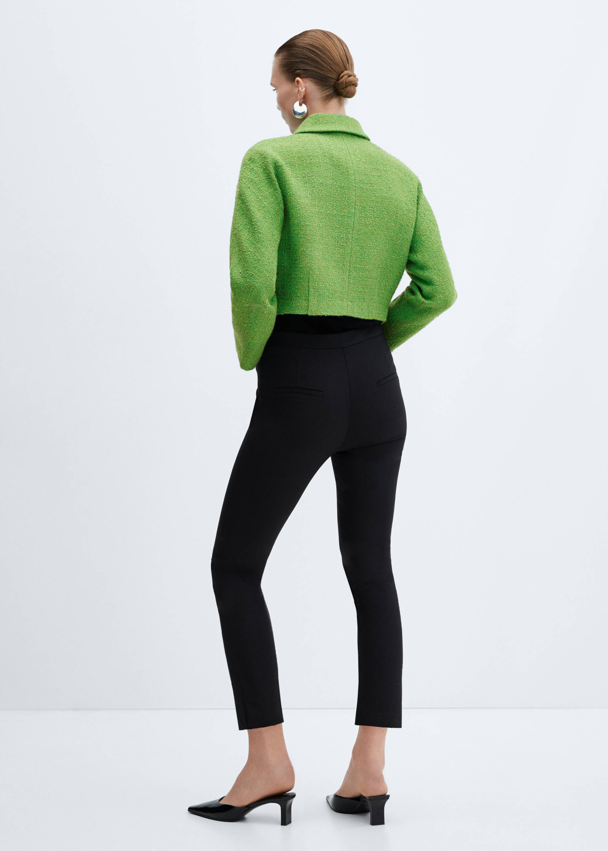 Cropped tweed jacket with pockets - Reverse of the article