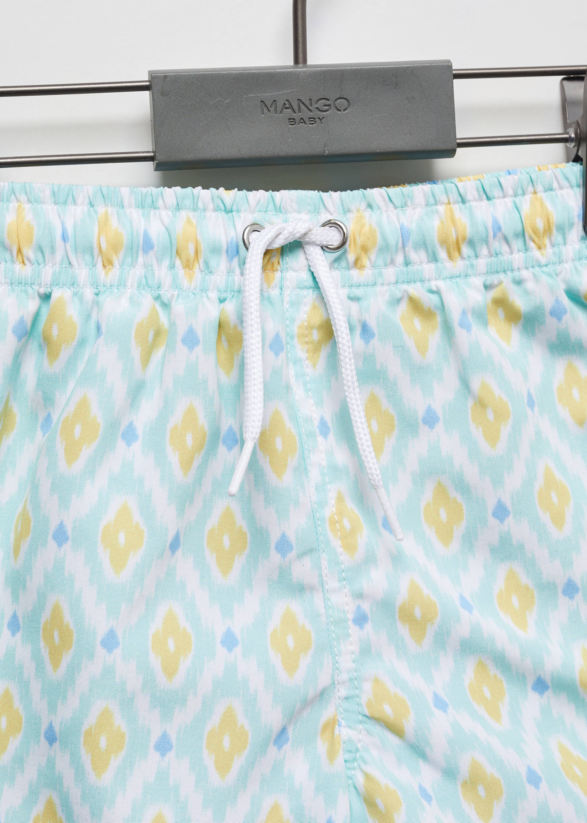 Gemusterte Badeshorts - Detail des Artikels 8
