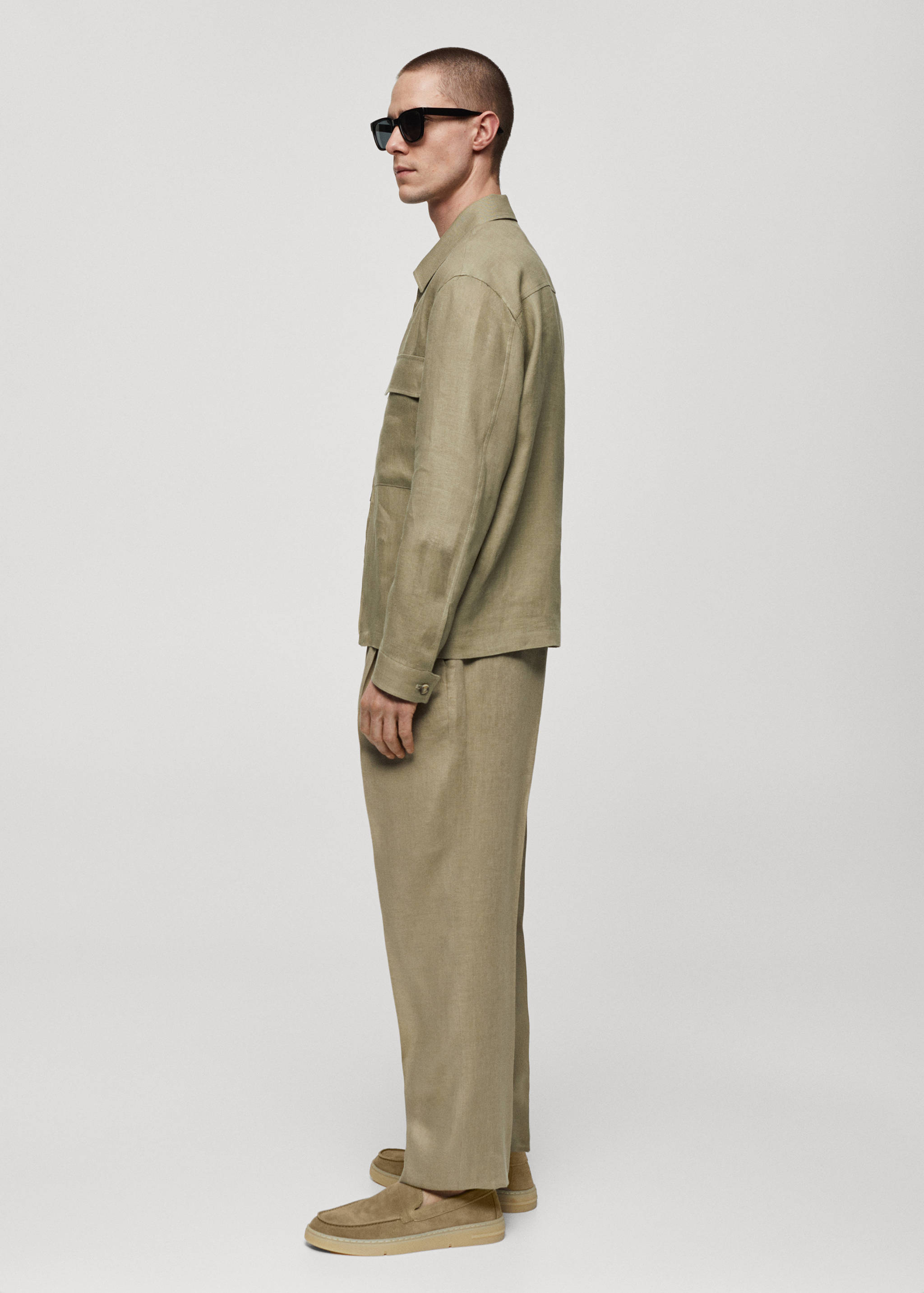 100% linen overshirt with pockets - Details of the article 2