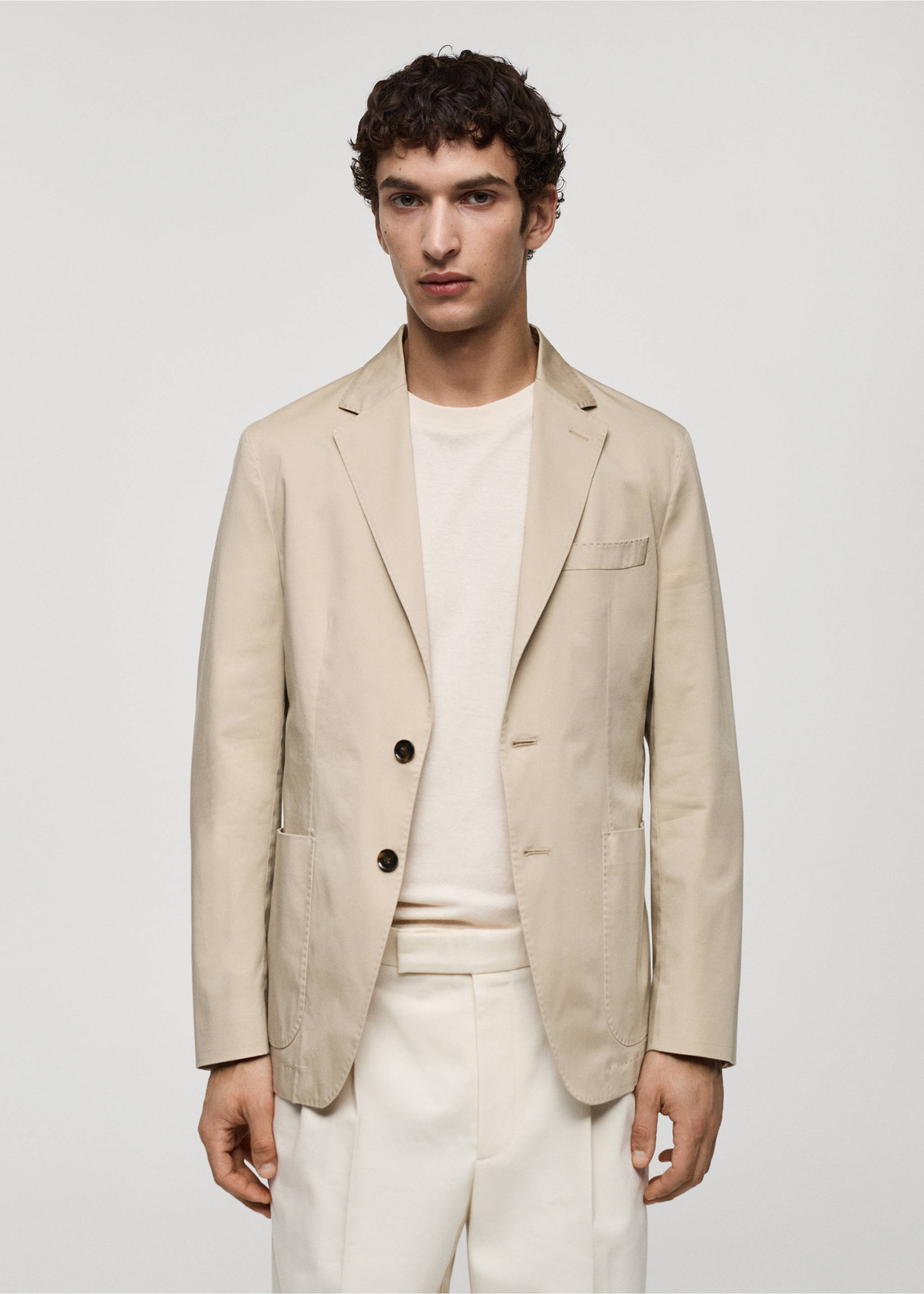 Americana slim fit algodón - Plano medio, Beige. Ref: 67036314-00.