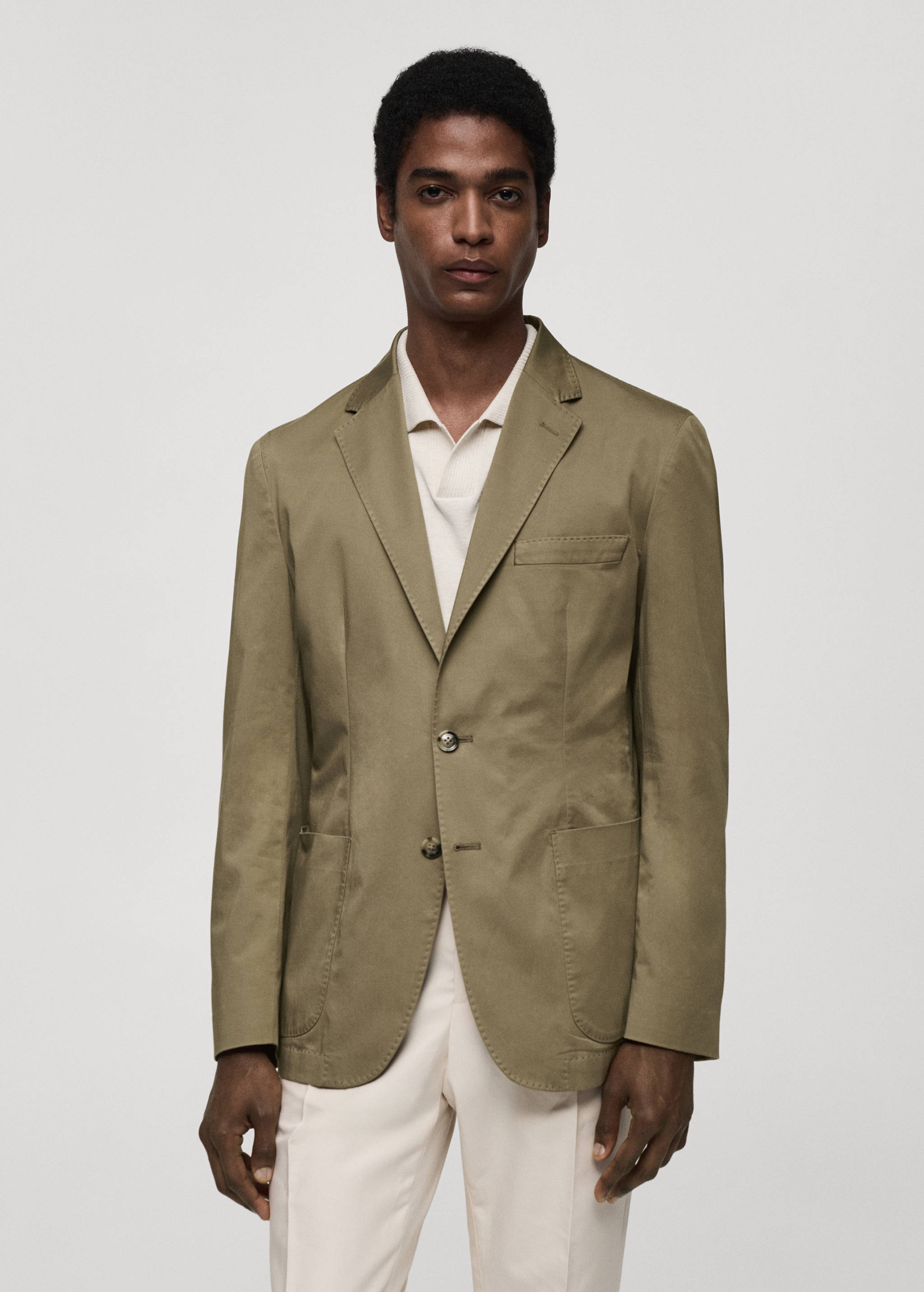 Americana slim fit algodón - Plano medio