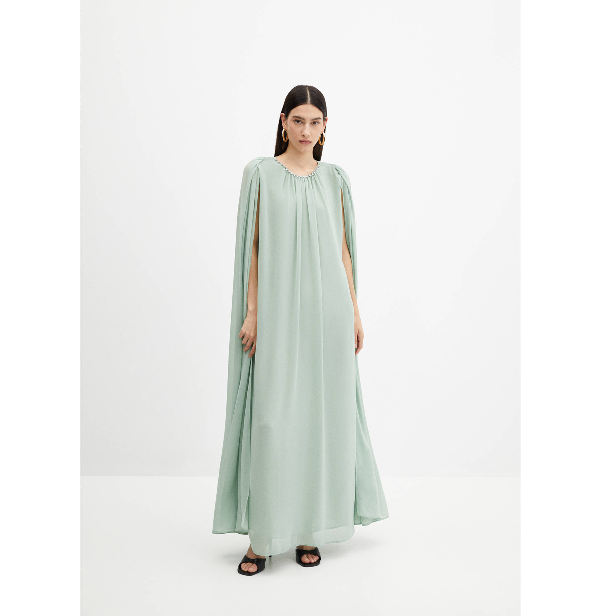 Sleeve slit dress - General plane