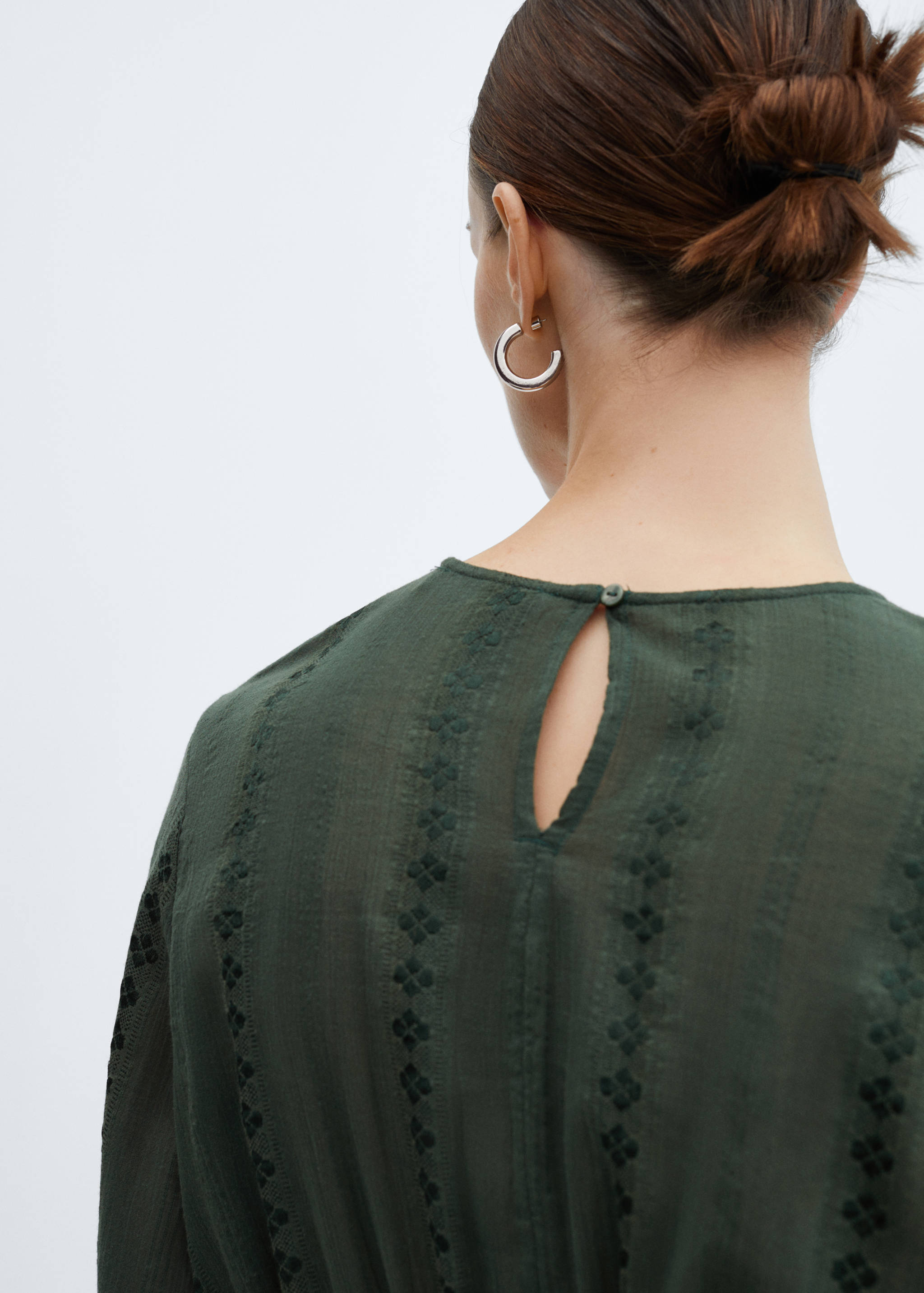 Puff-sleeved embroidered dress - Details of the article 6