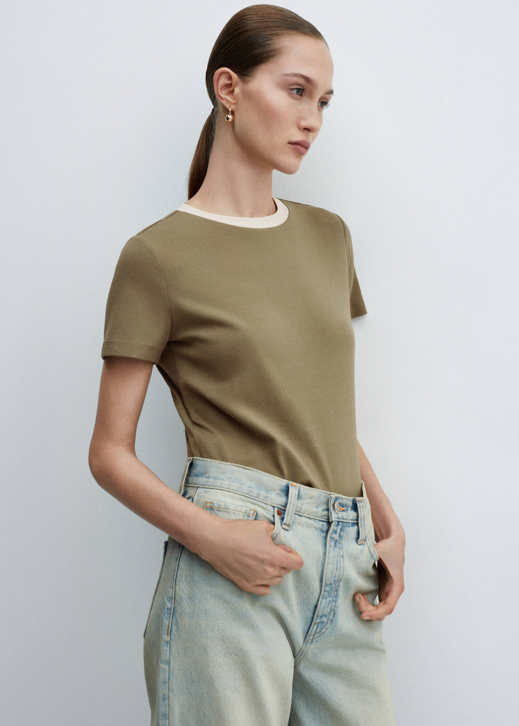 Contrasting collar cotton t-shirt - Medium plane