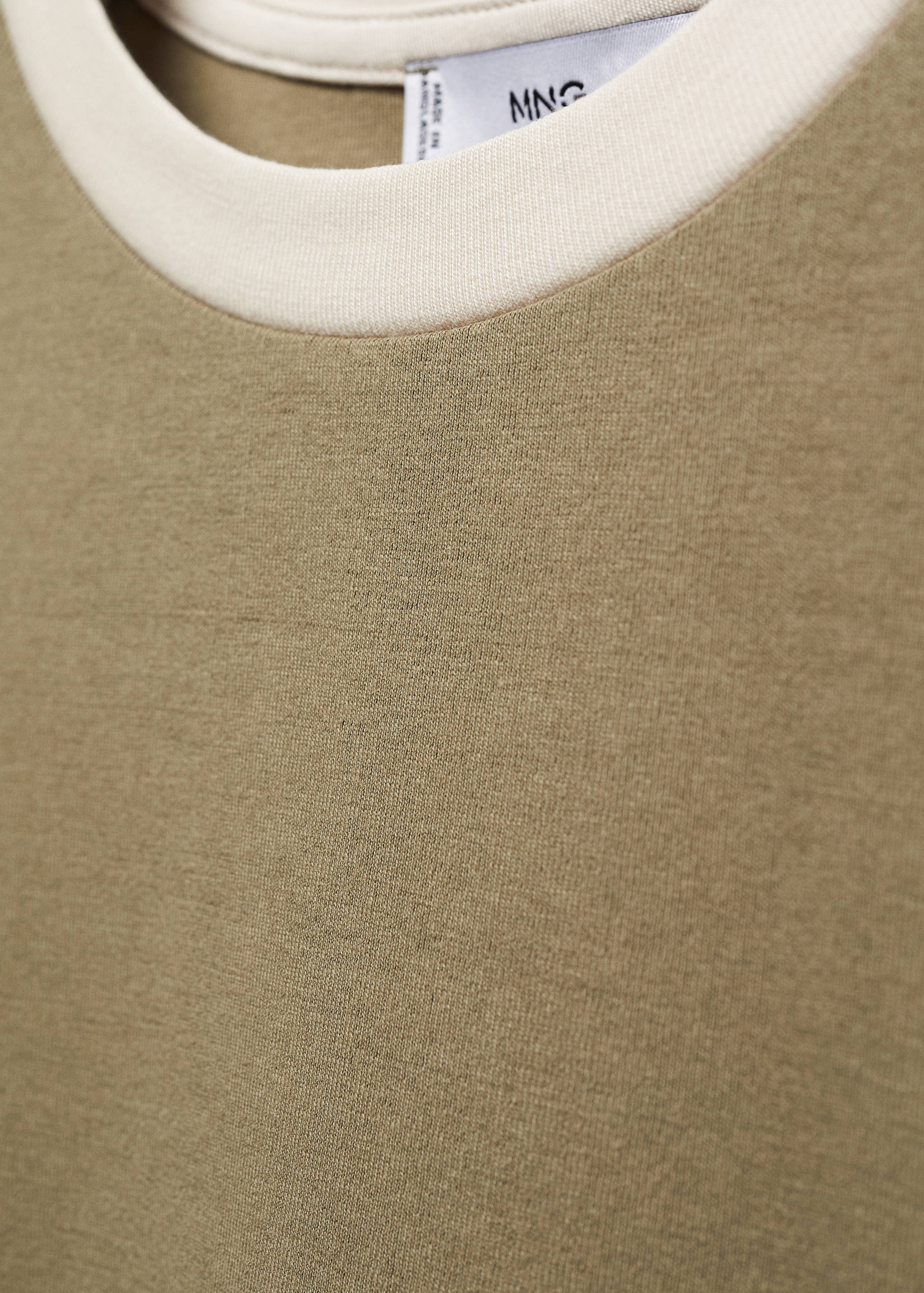 Contrasting collar cotton t-shirt - Details of the article 8