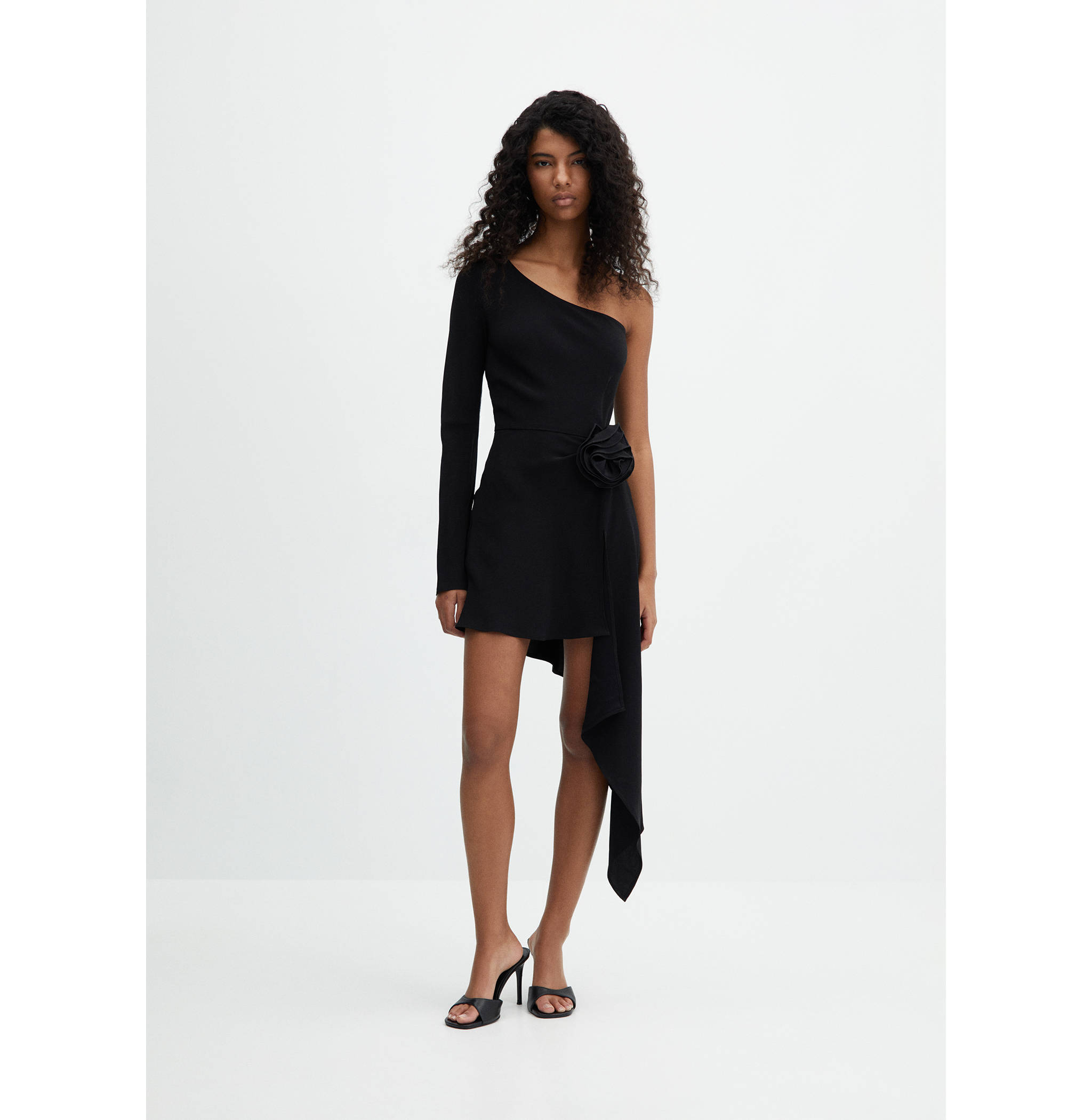 Asymmetrical maxi flower dress - General plane
