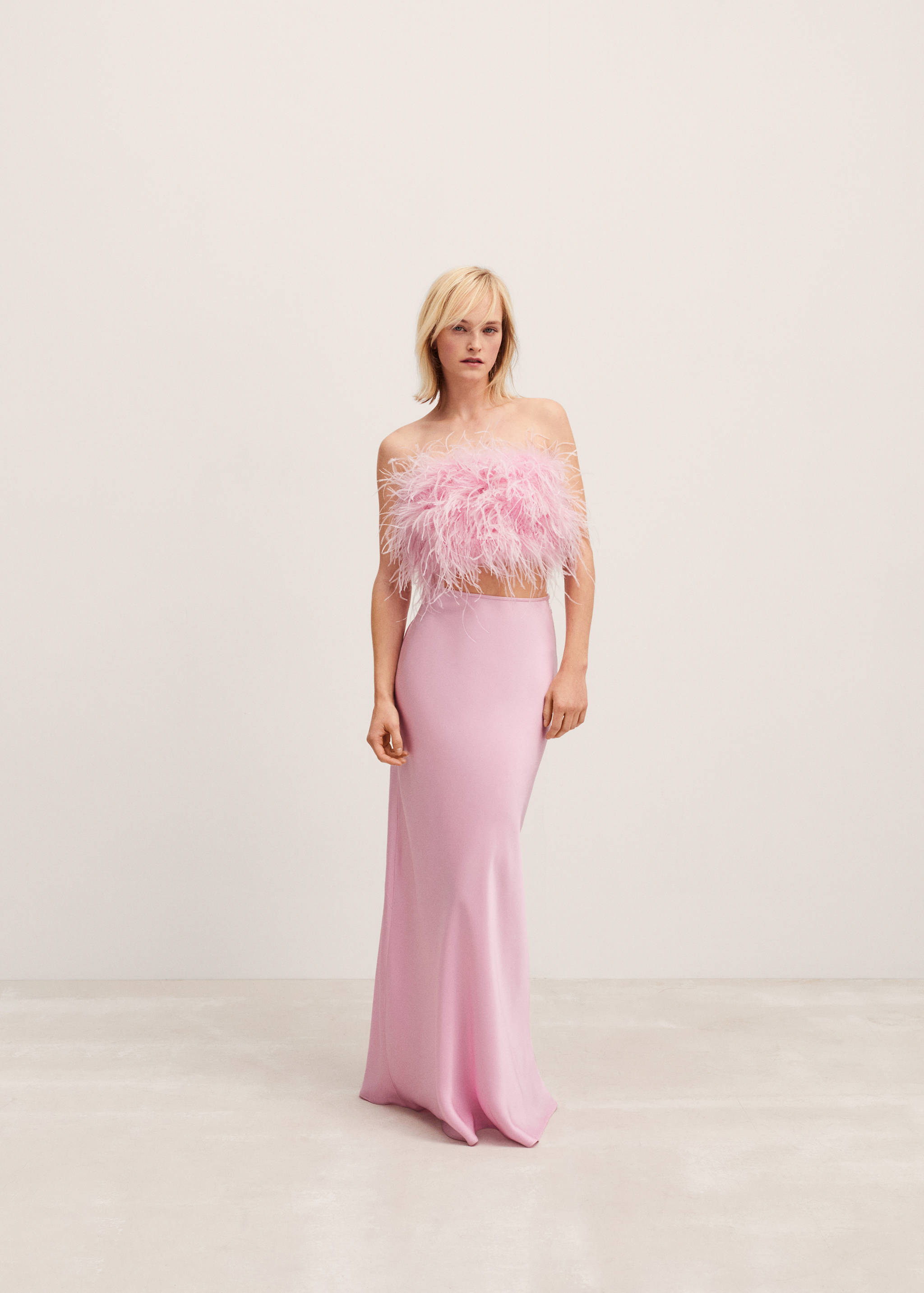Feather bandeau-style top - General plane