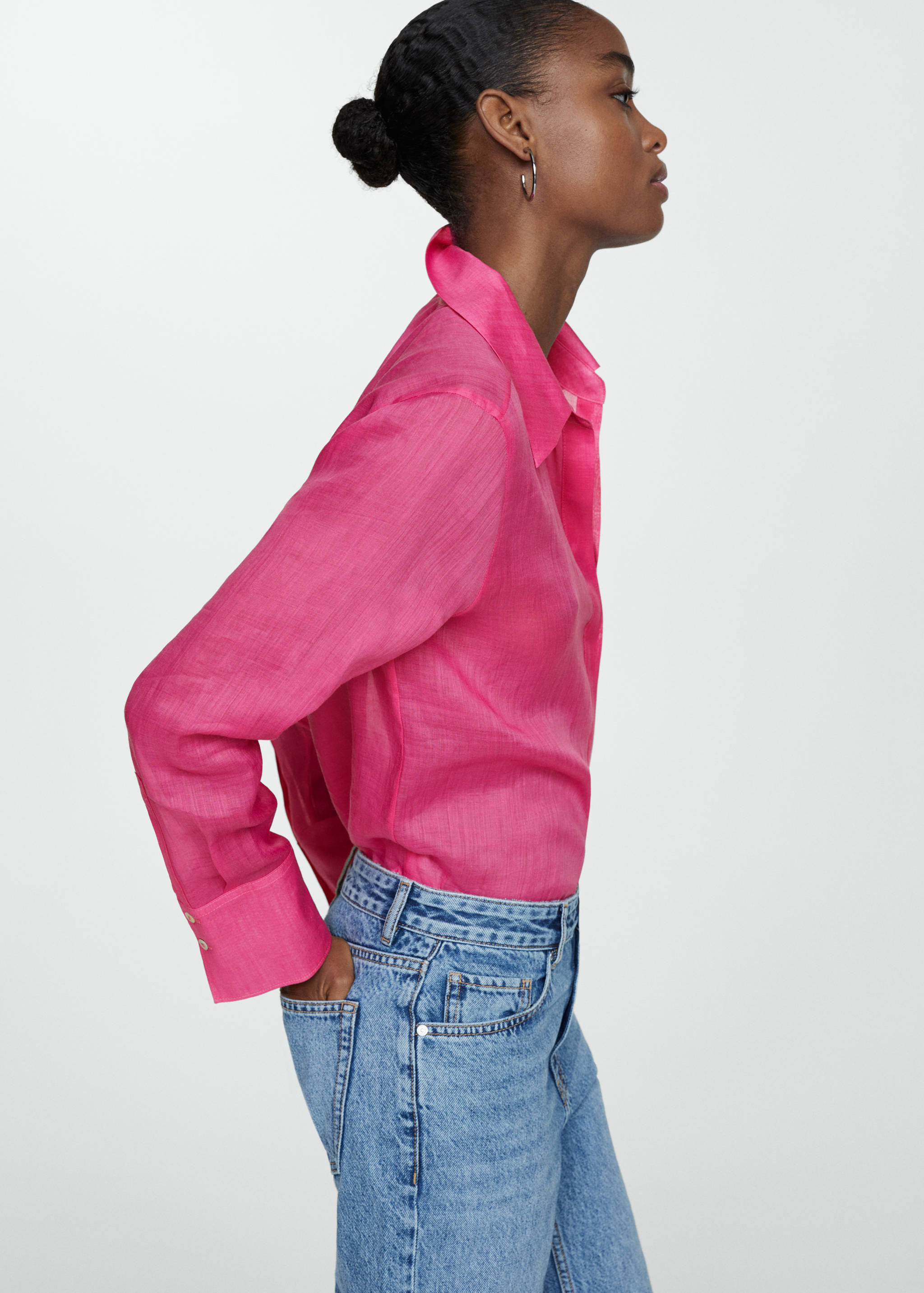 Chemise ramie boutons dissimulés - Plan moyen