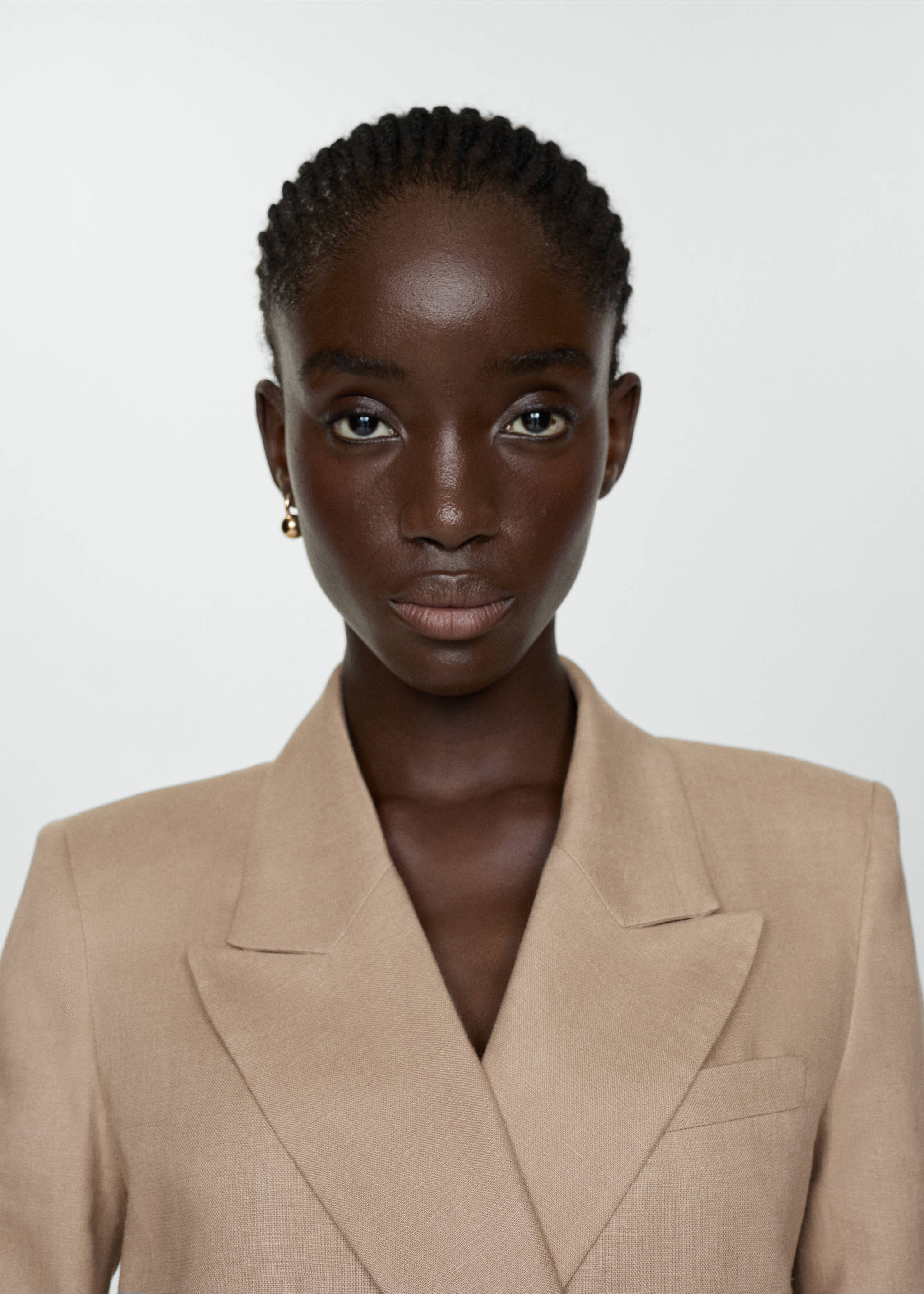 Blazer suit 100% linen - Details of the article 1, Light/Pastel Grey. Ref: 67037113-00.