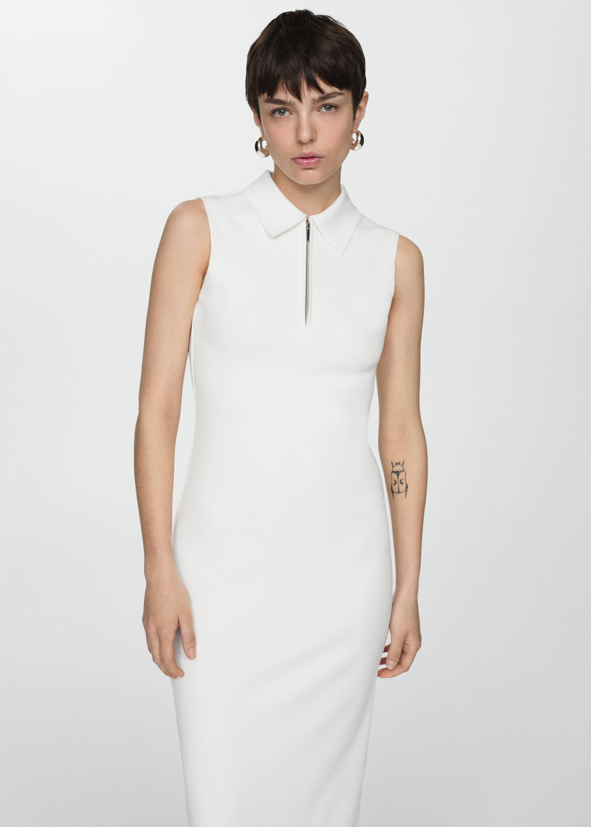 Vestido cuello cremallera - Plano medio