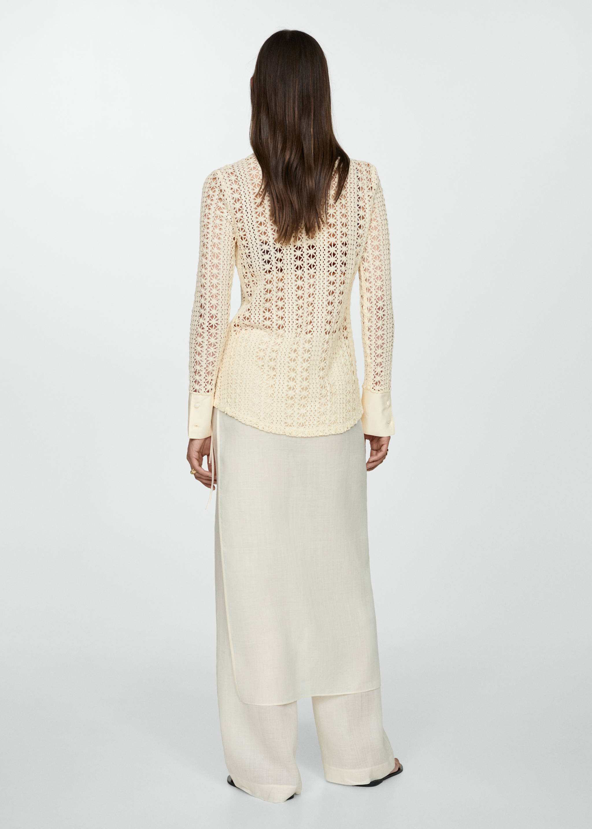 Crochet shirt - Reverse of the article