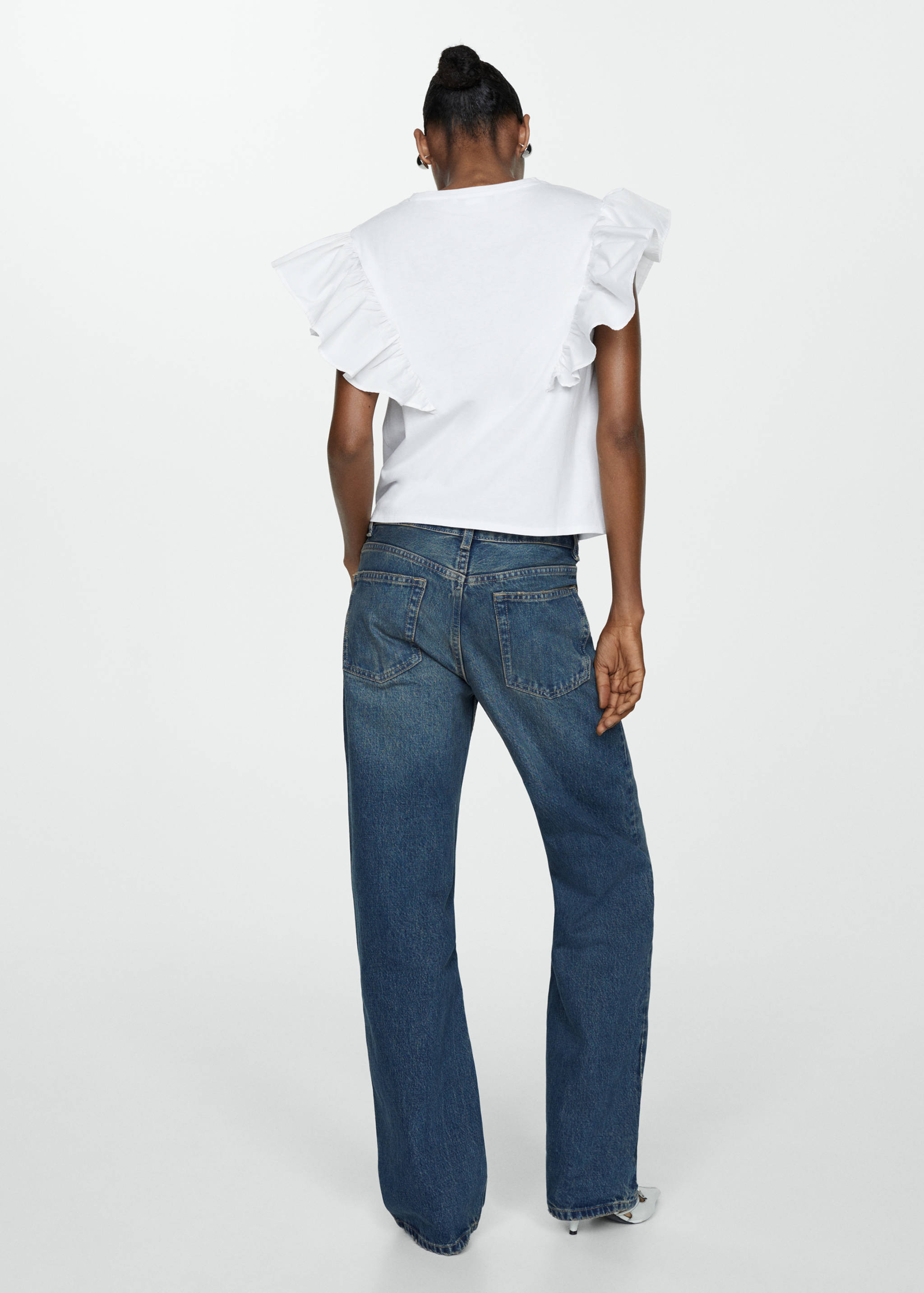 100% cotton t-shirt with ruffles - Reverse of the article
