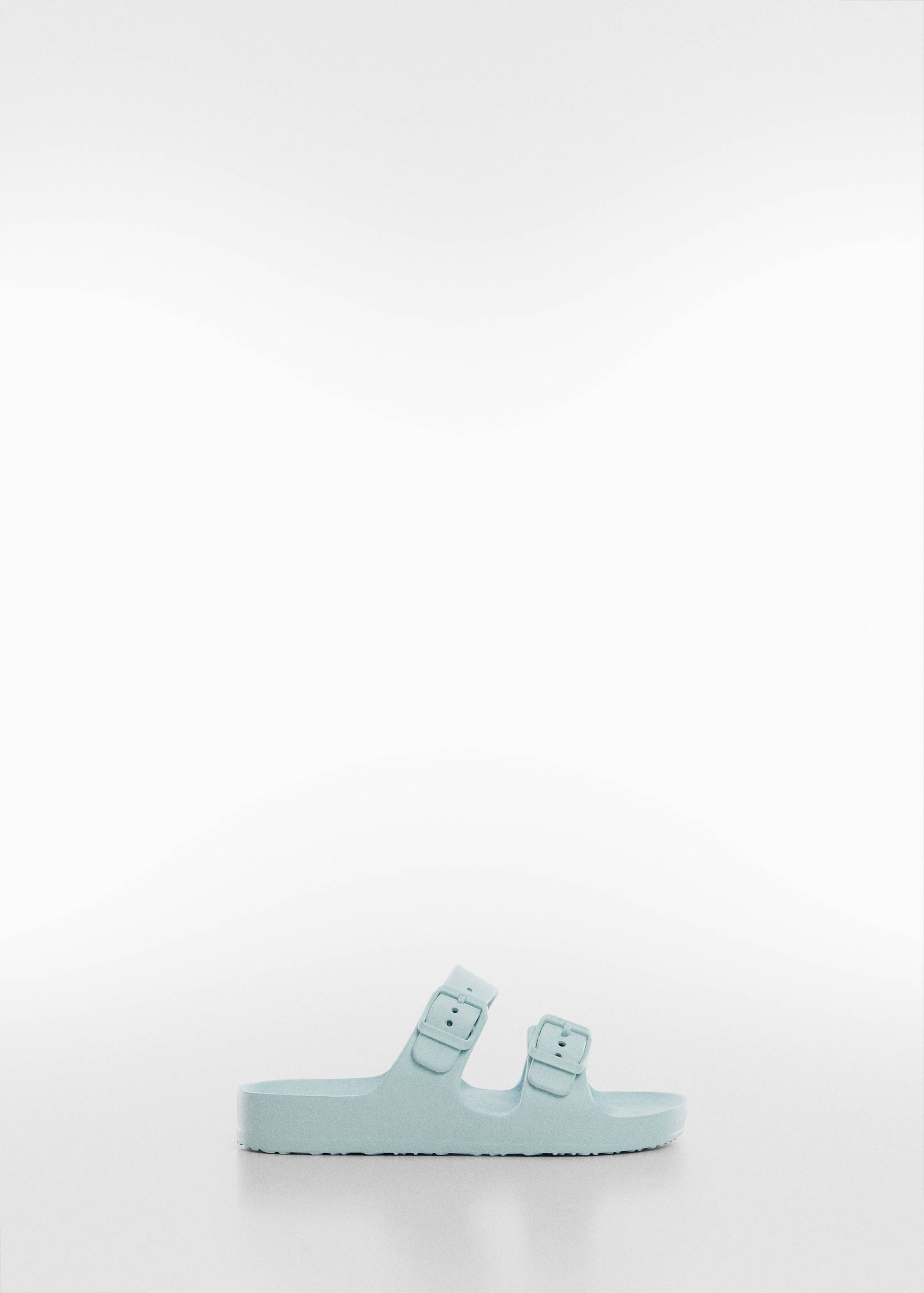 Claquettes boucles - Article sans modèle