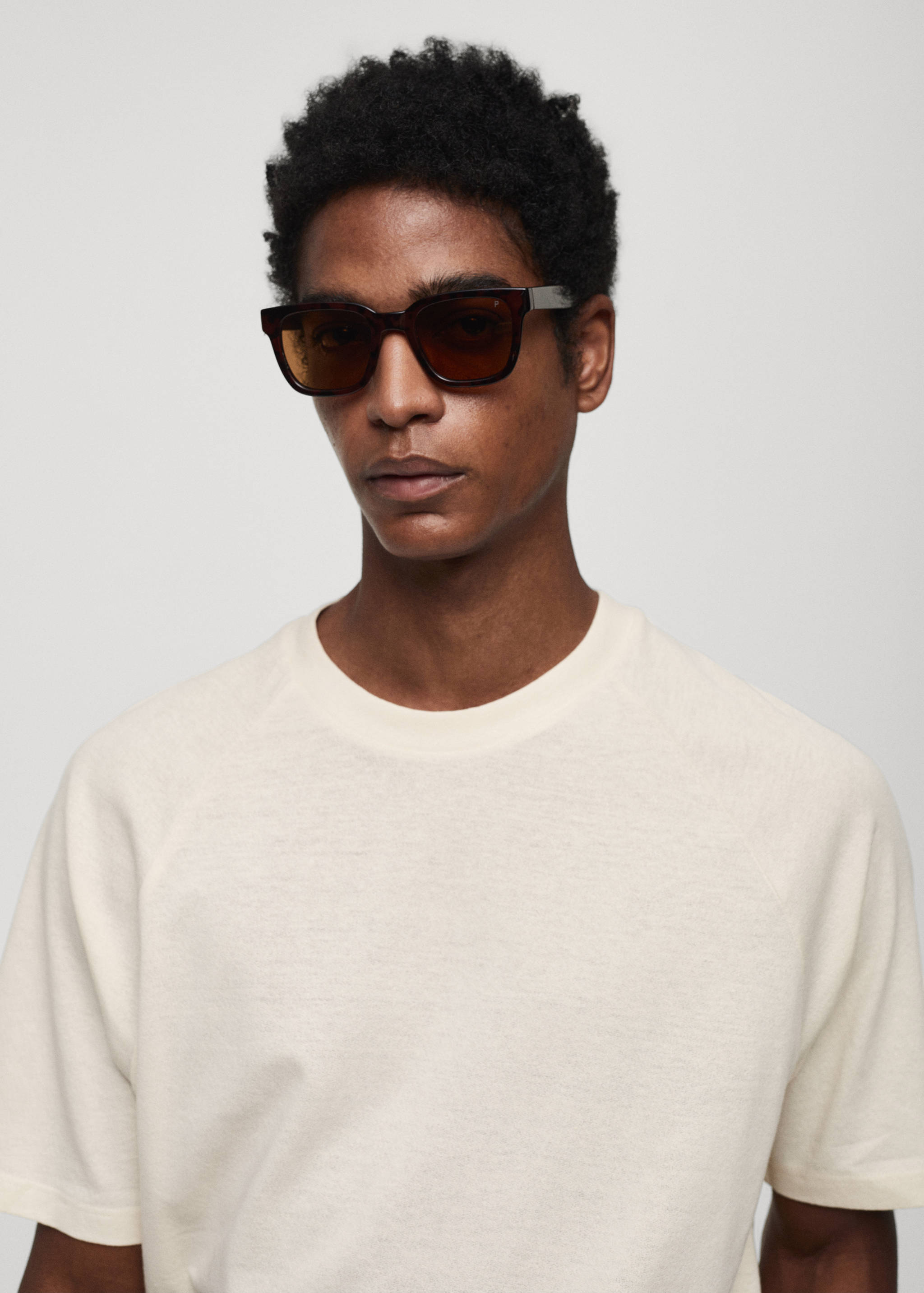 Relaxed fit cotton t-shirt - Details of the article 1