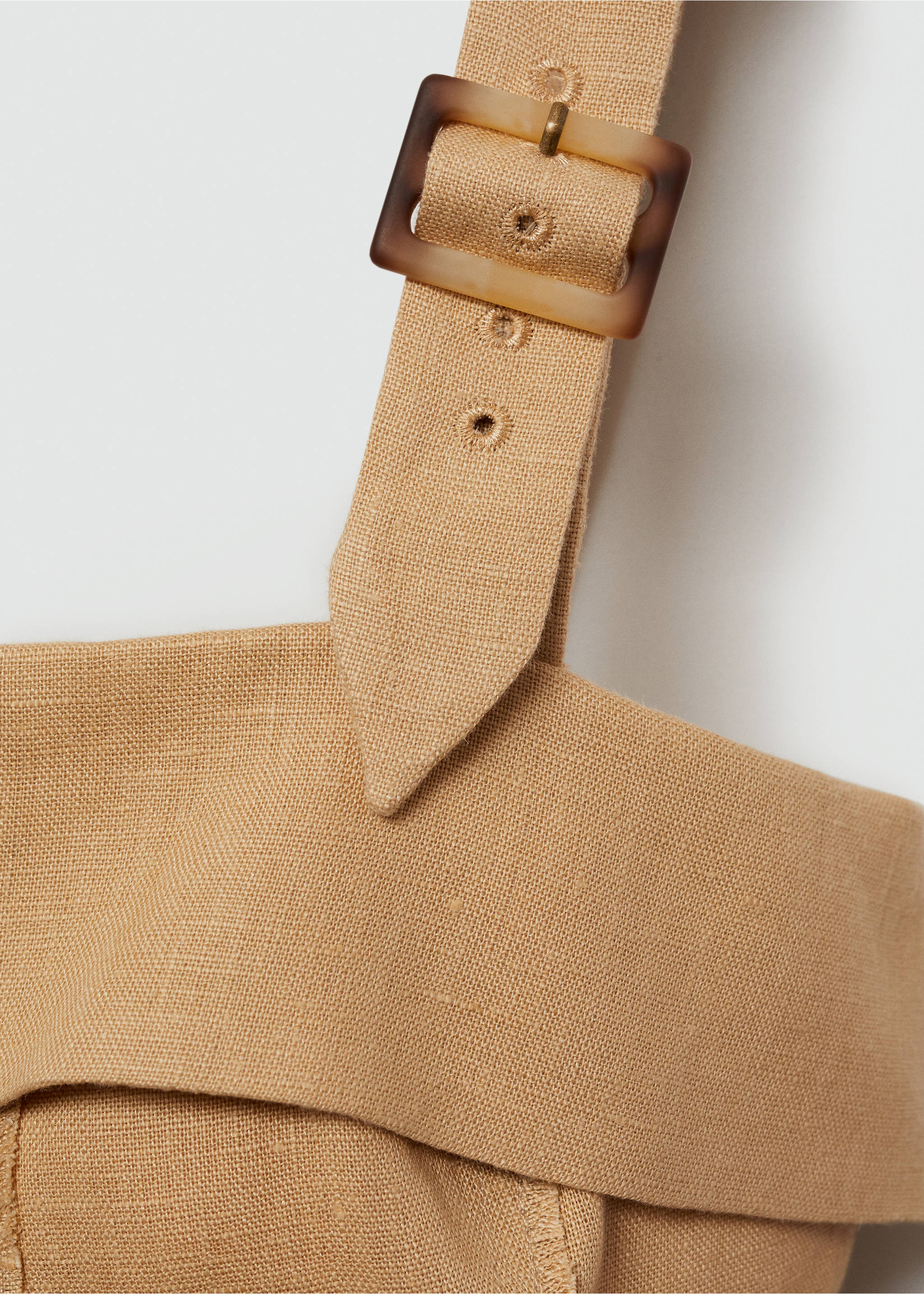 Linen dress with buckle straps - Details of the article 8, Sand. Ref: 67038647-00.