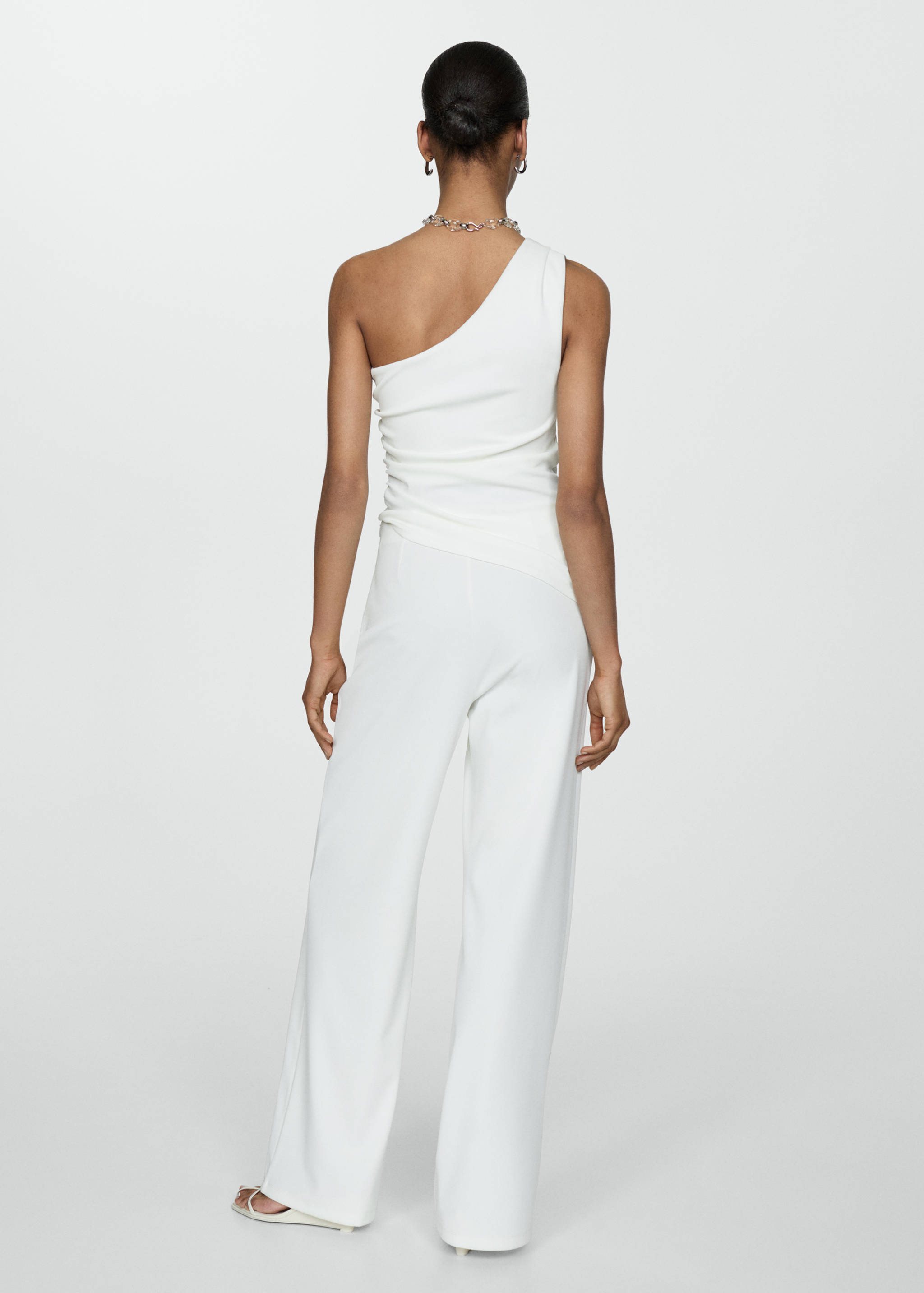 Asymmetrical draped top - Reverse of the article